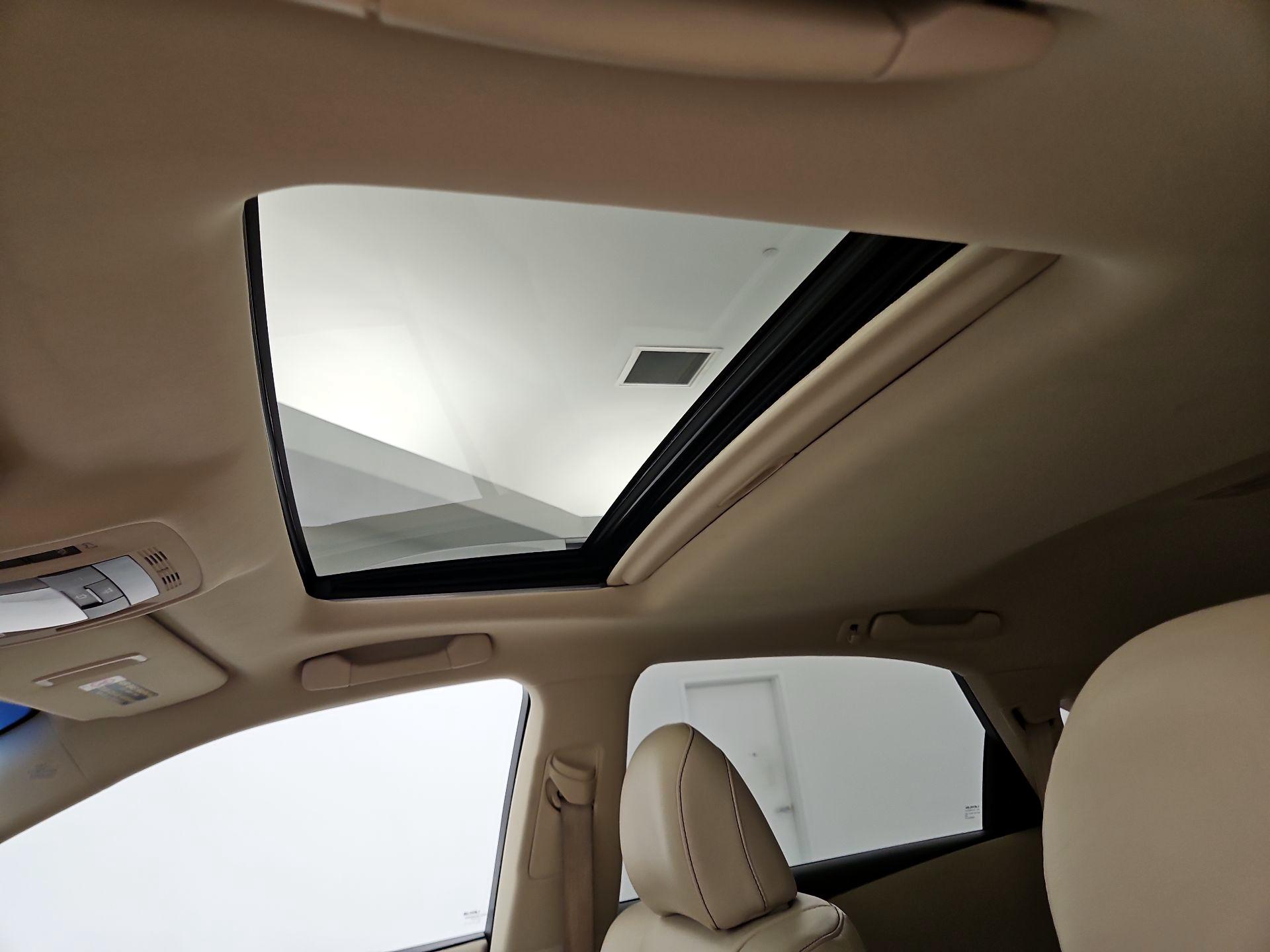 Thumbnail: 2015 Lexus RX - 20