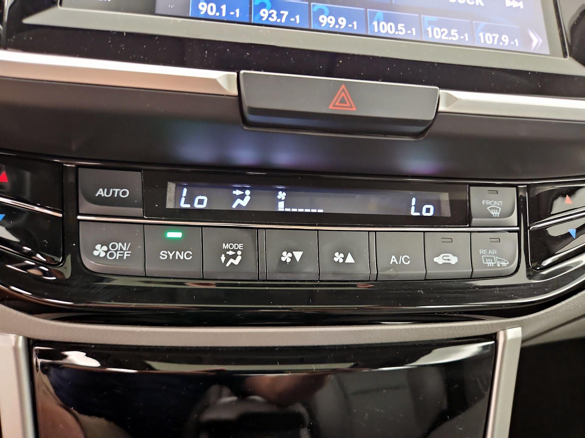 Thumbnail: 2016 Honda Accord - 16