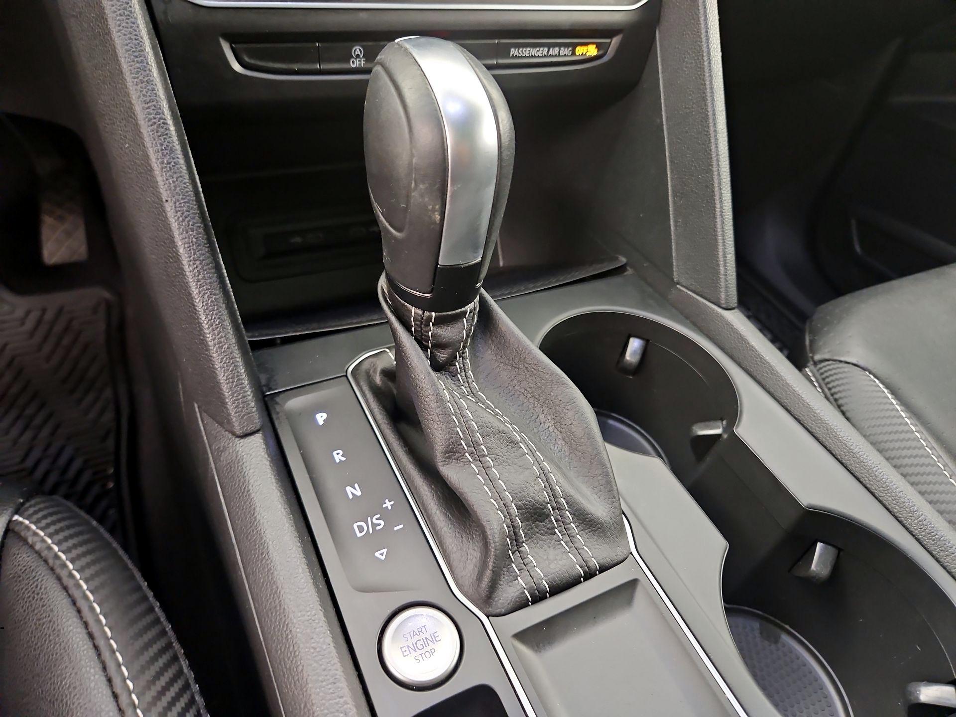 Thumbnail: 2021 Volkswagen Atlas - 17