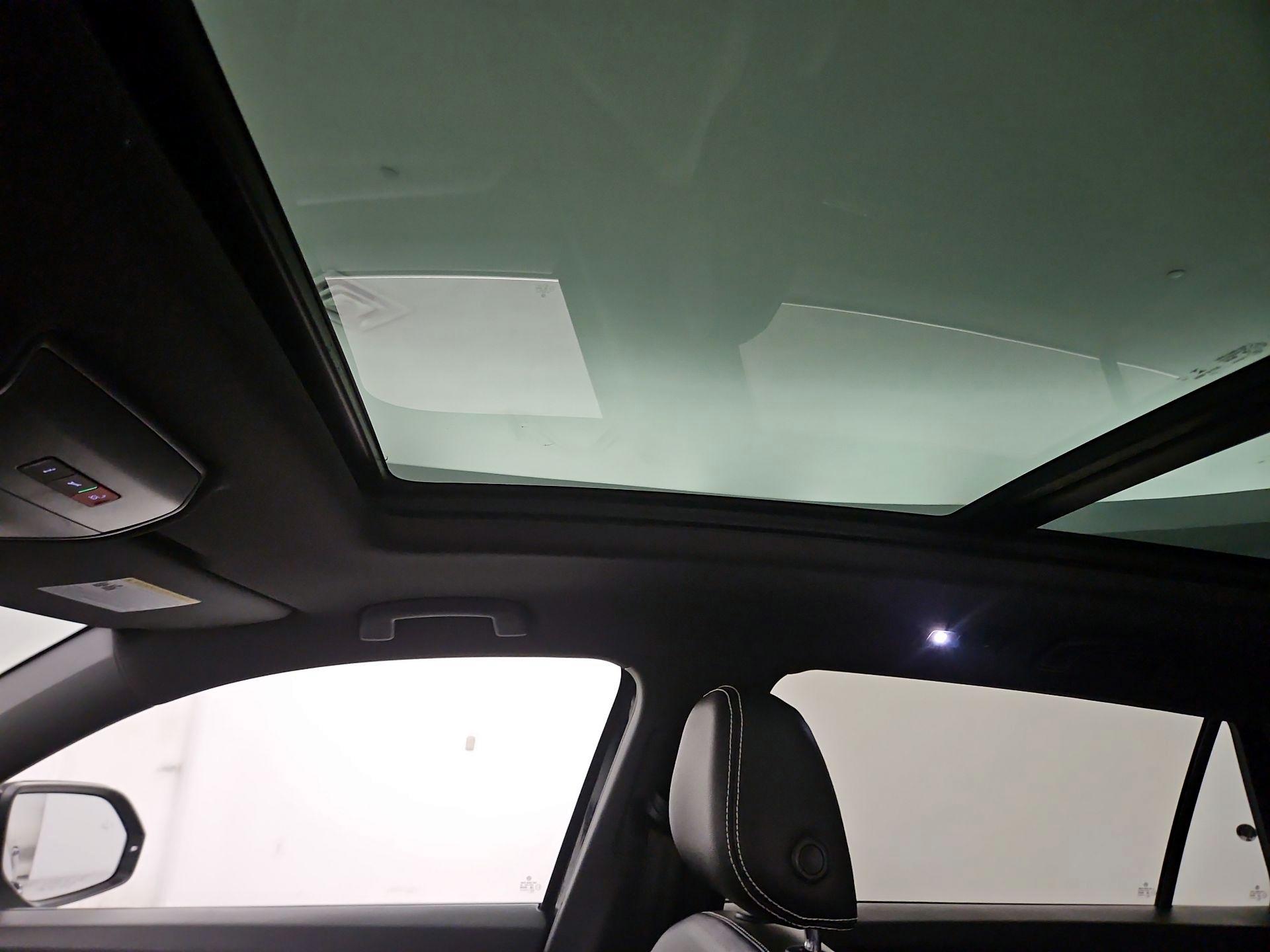 Thumbnail: 2021 Volkswagen Atlas - 19