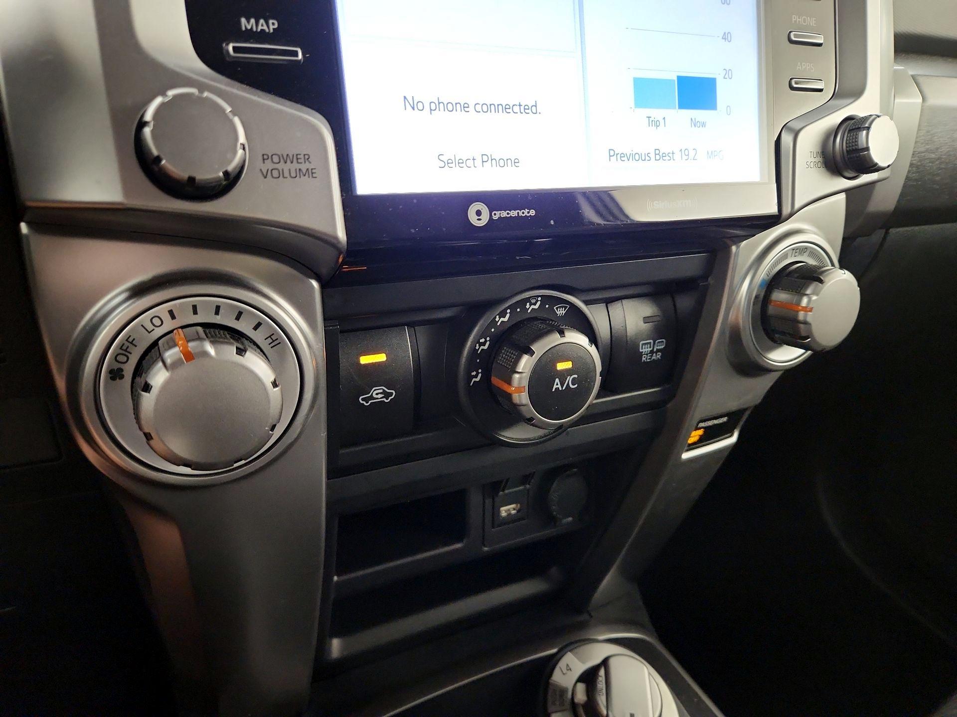 Thumbnail: 2024 Toyota 4Runner - 16