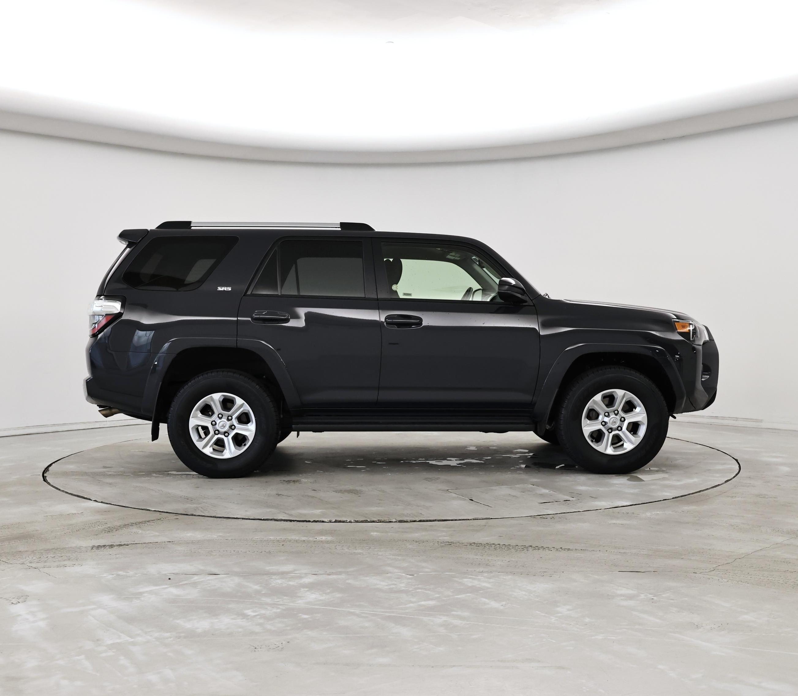 Thumbnail: 2024 Toyota 4Runner - 7