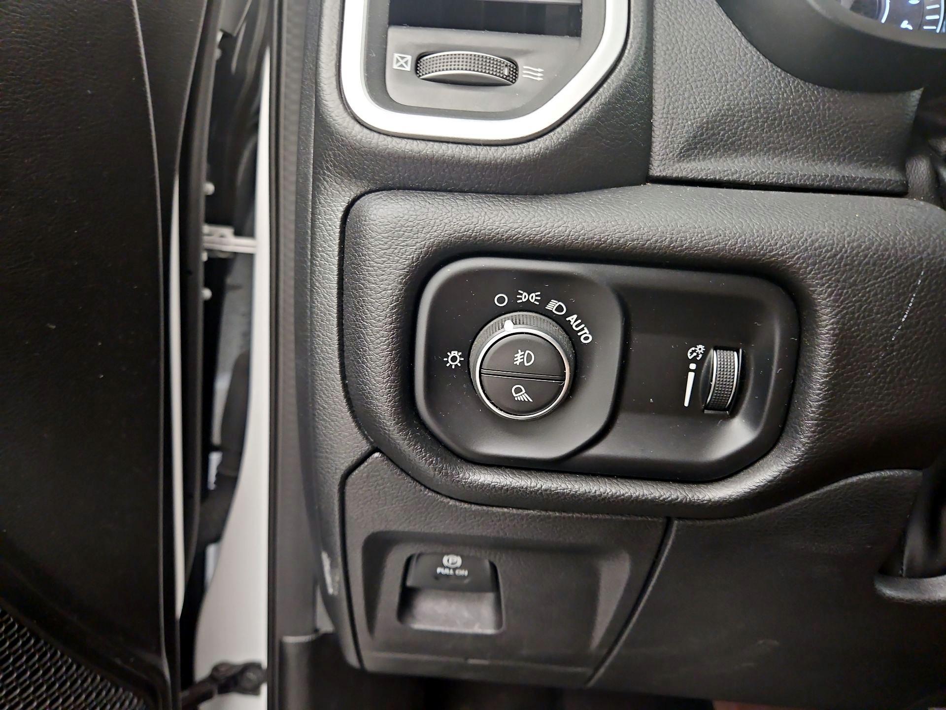 Thumbnail: 2023 RAM 1500 - 13