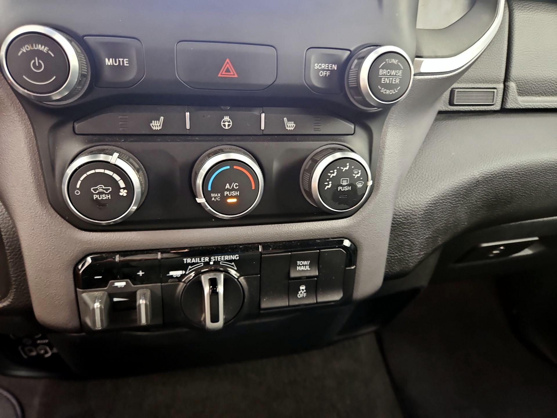 Thumbnail: 2023 RAM 1500 - 16