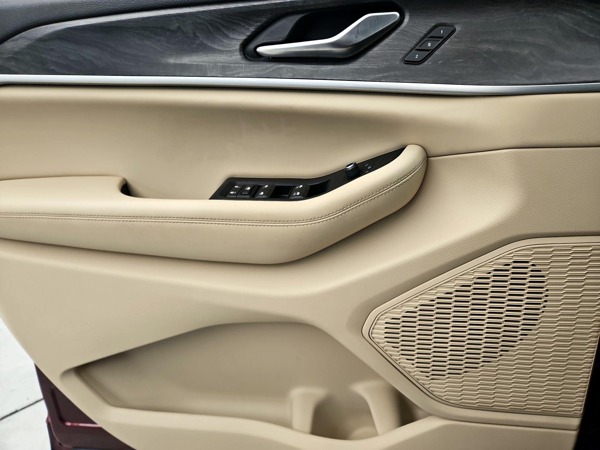 Thumbnail: 2023 Jeep Grand Cherokee L - 12