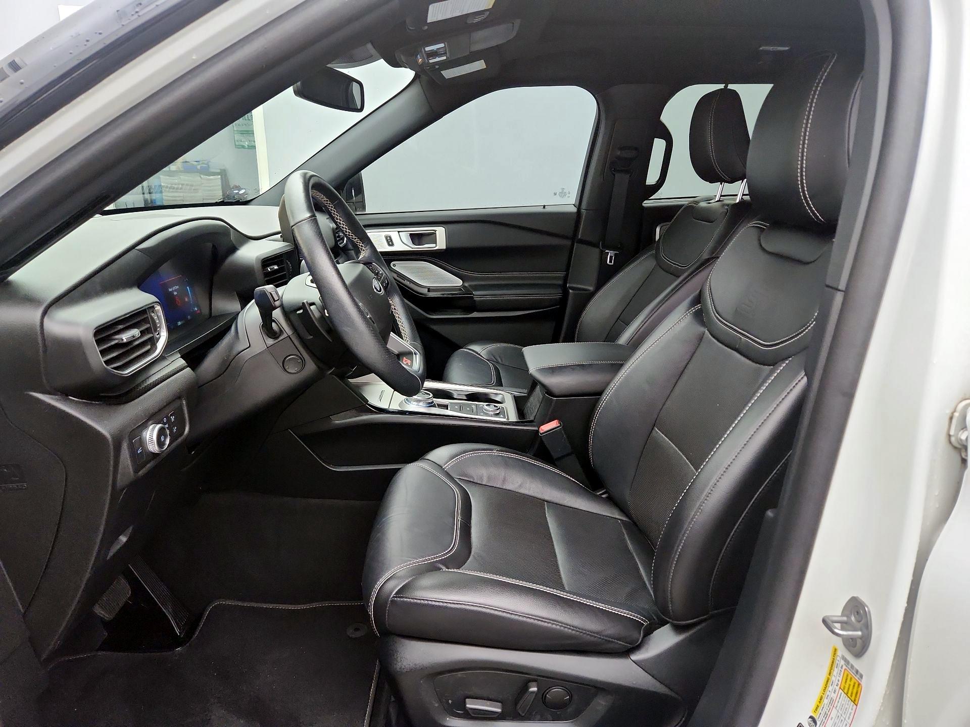 Thumbnail: 2022 Ford Explorer - 11