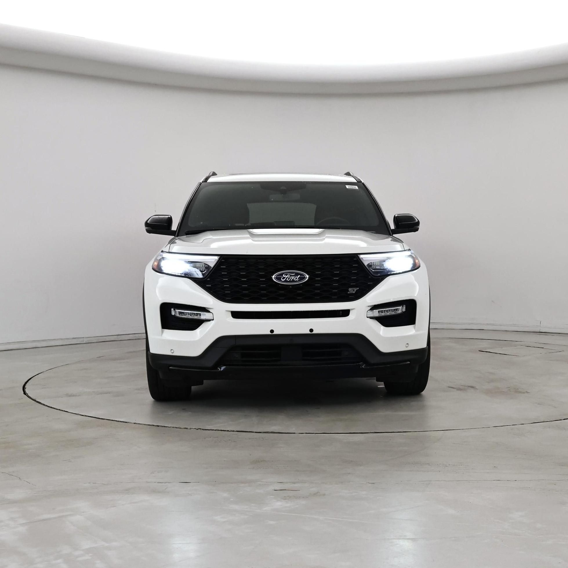 Thumbnail: 2022 Ford Explorer - 5