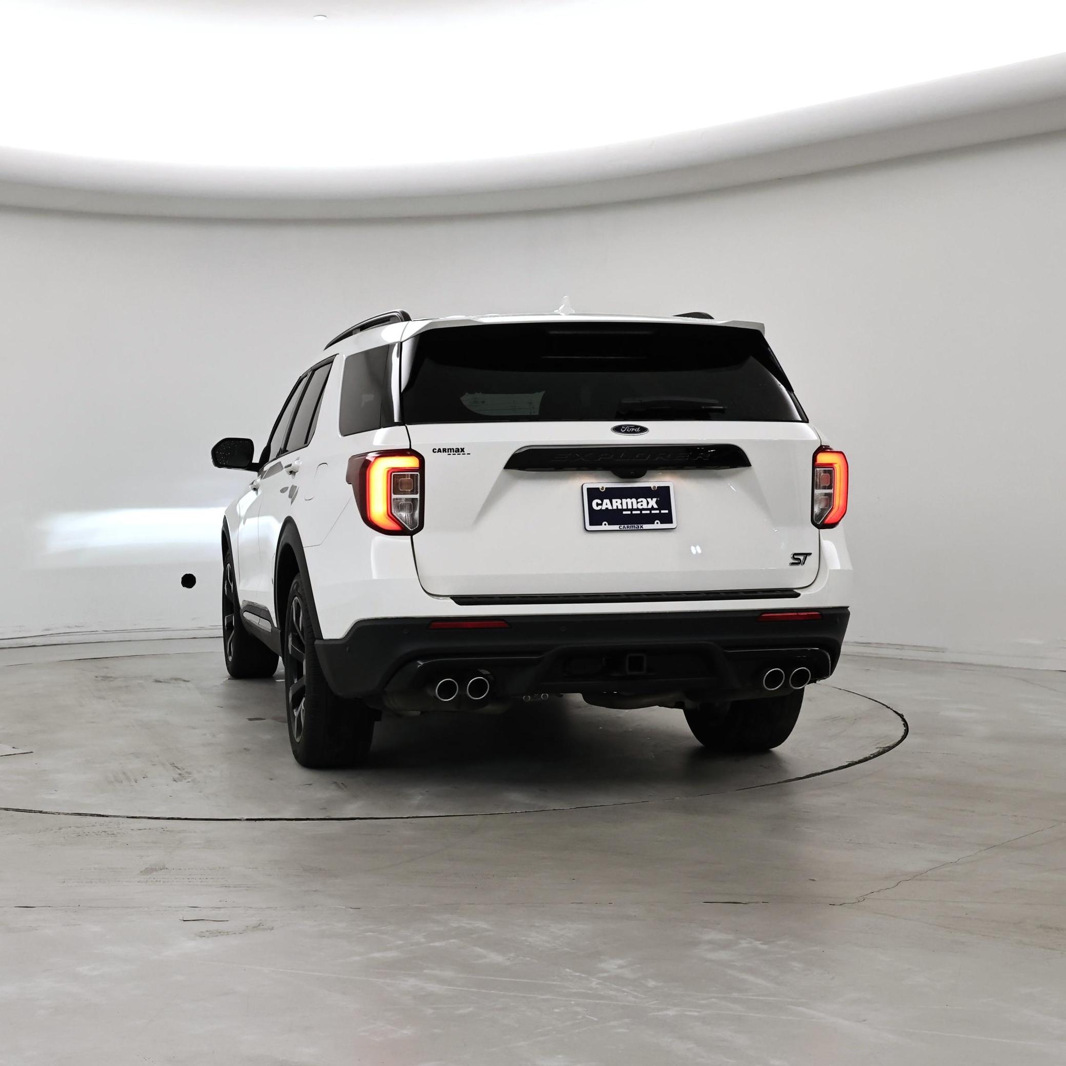 Thumbnail: 2022 Ford Explorer - 6