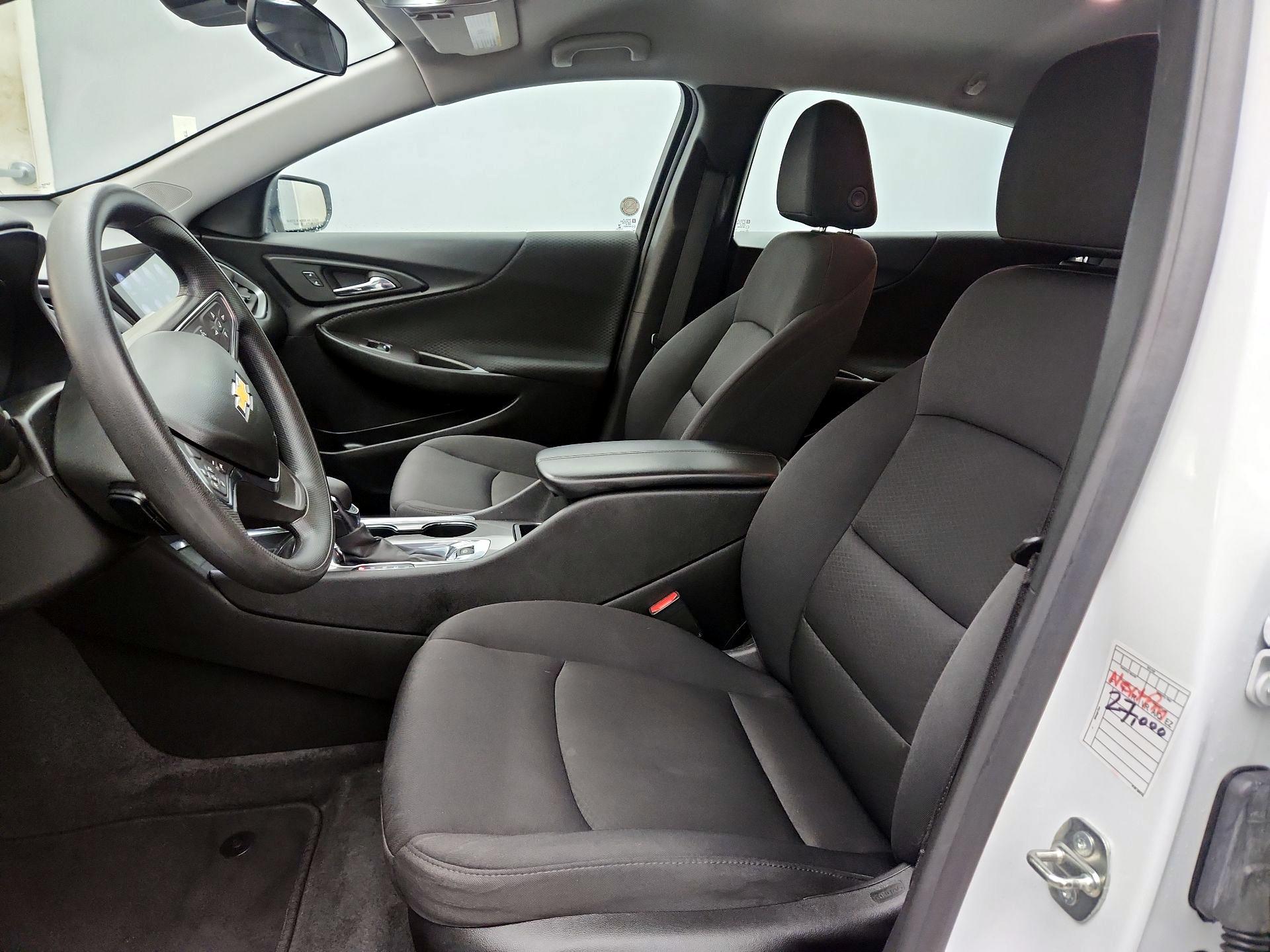 Thumbnail: 2024 Chevrolet Malibu - 11