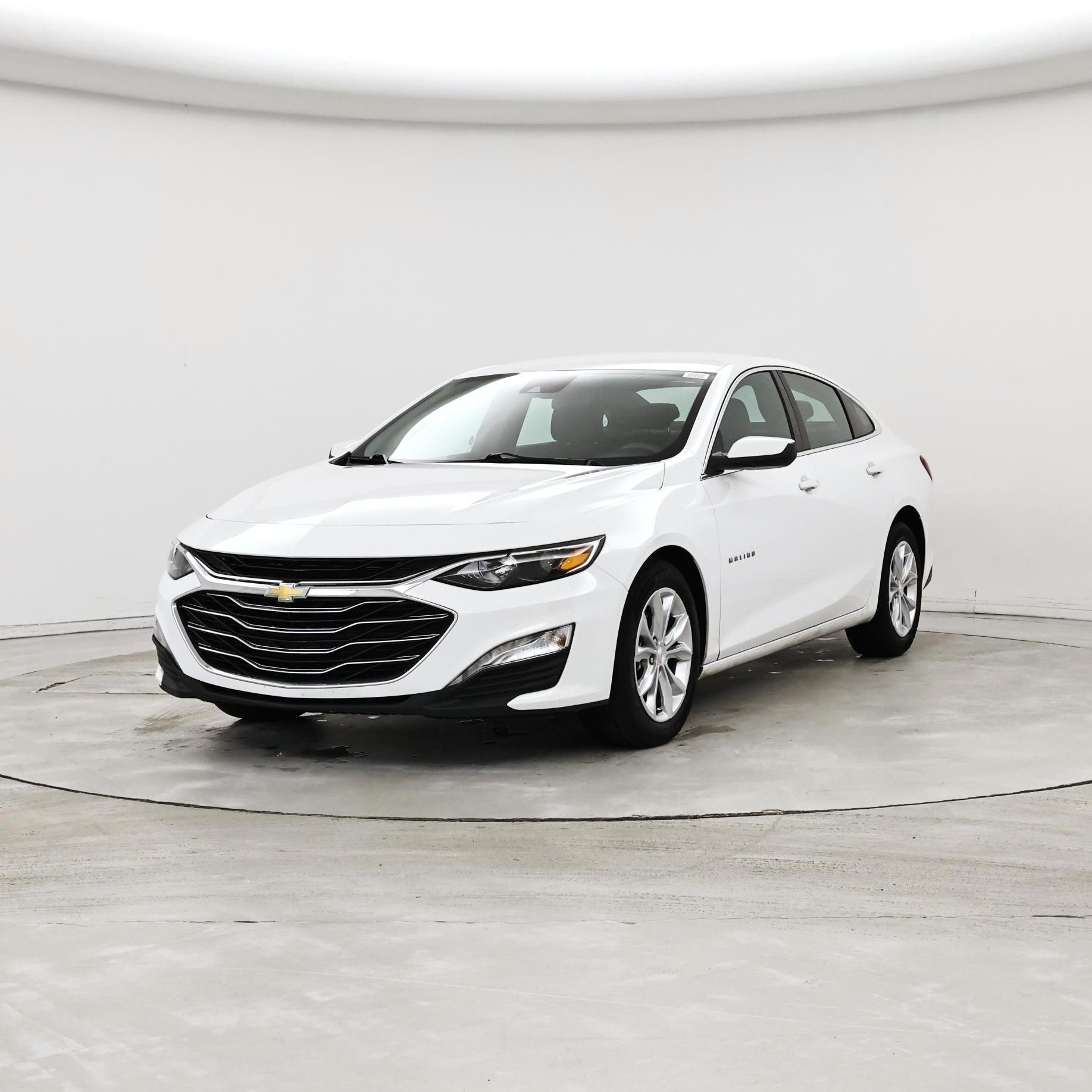 Thumbnail: 2024 Chevrolet Malibu - 4