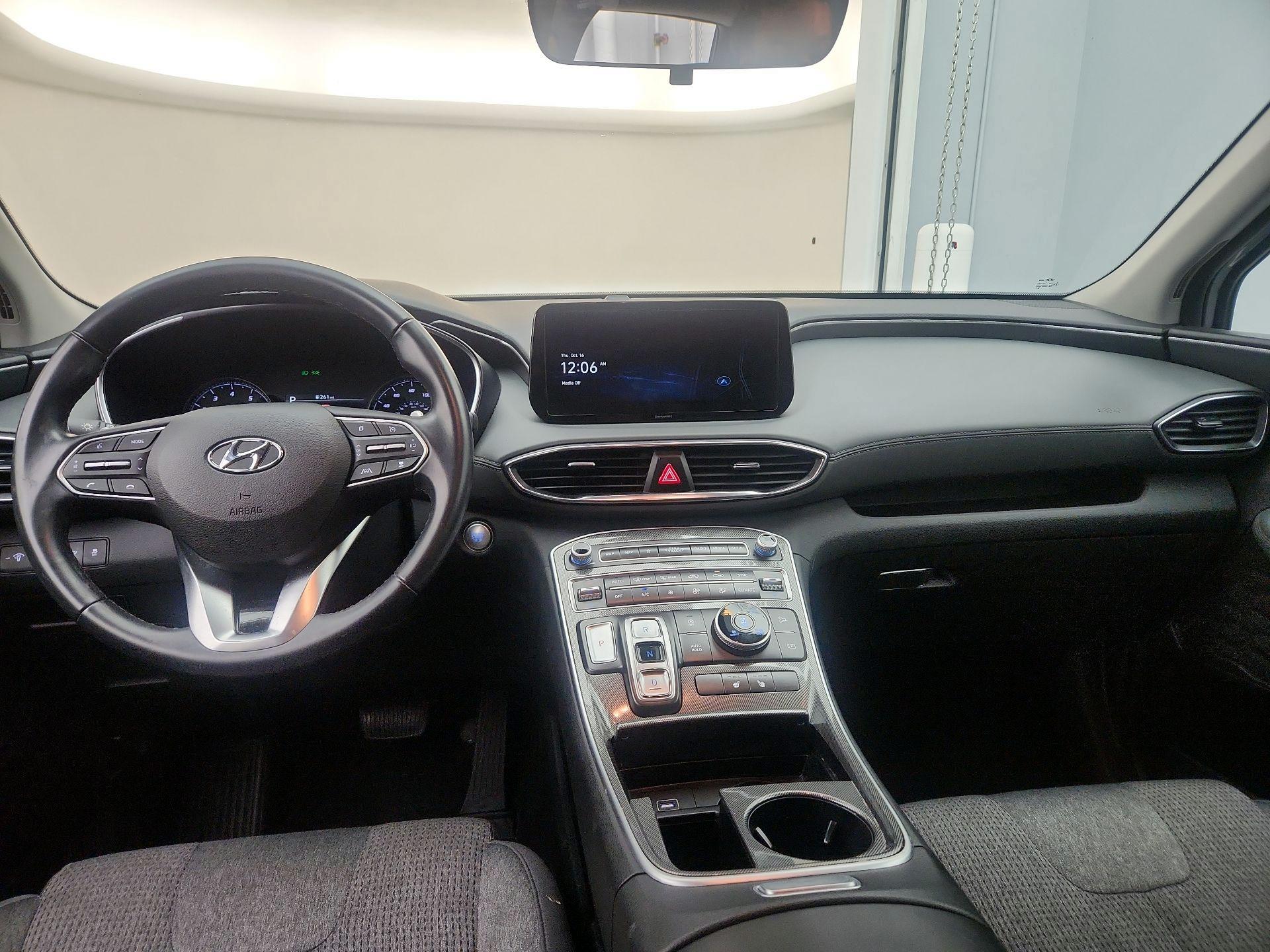 Thumbnail: 2023 Hyundai Santa Fe - 9