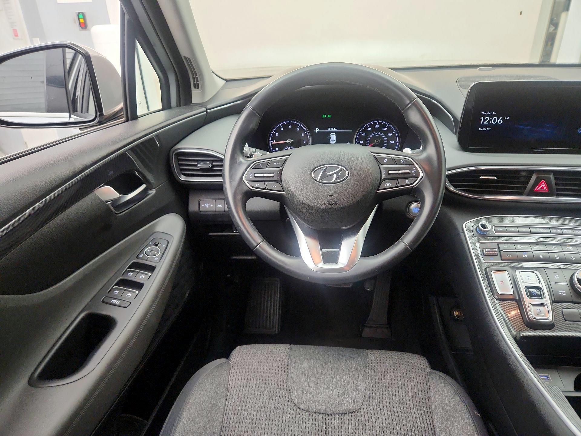 Thumbnail: 2023 Hyundai Santa Fe - 10