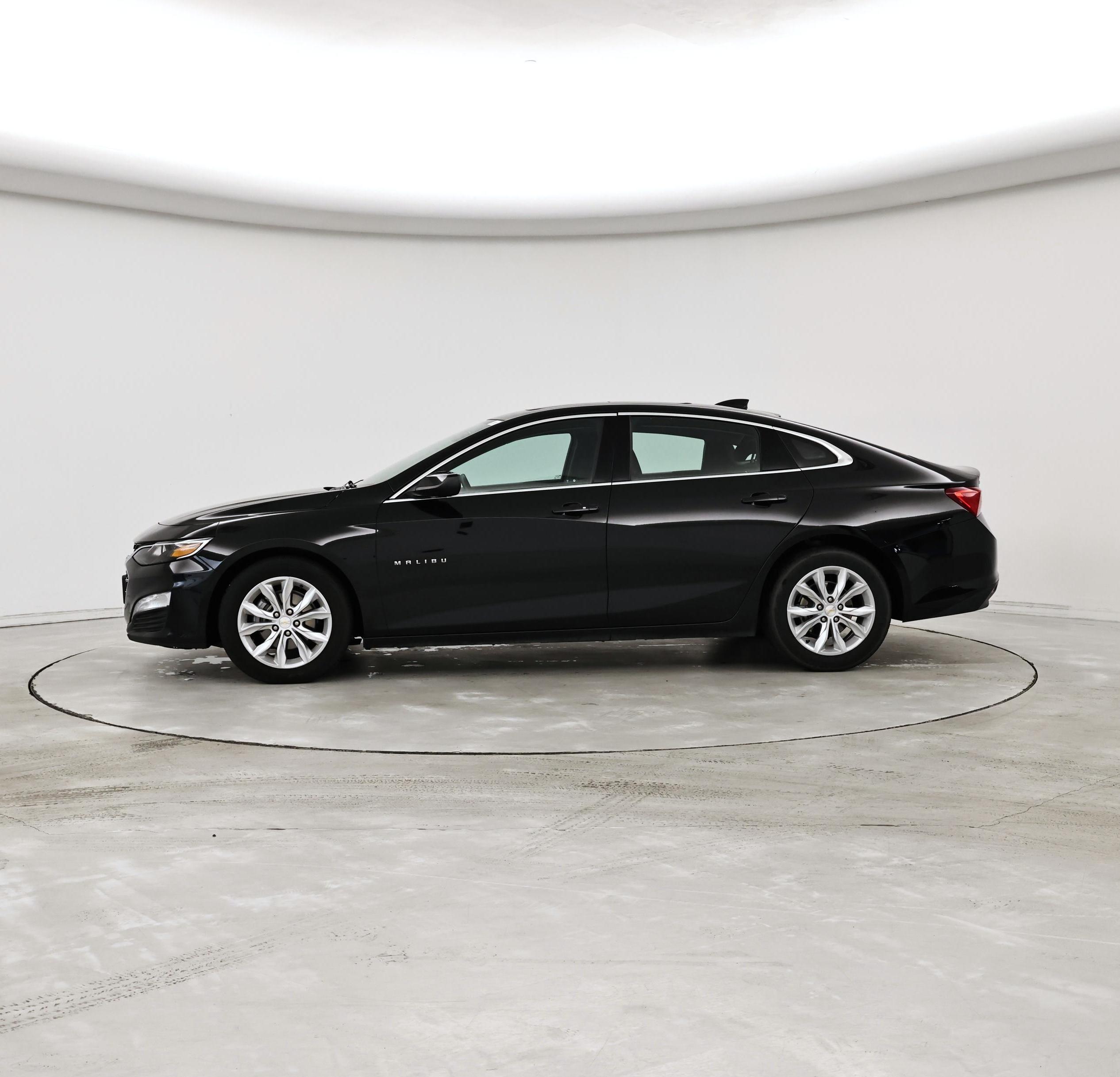 Thumbnail: 2024 Chevrolet Malibu - 3
