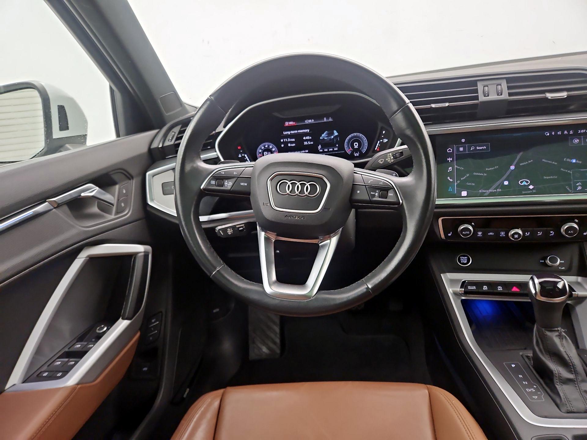 Thumbnail: 2022 Audi Q3 - 10