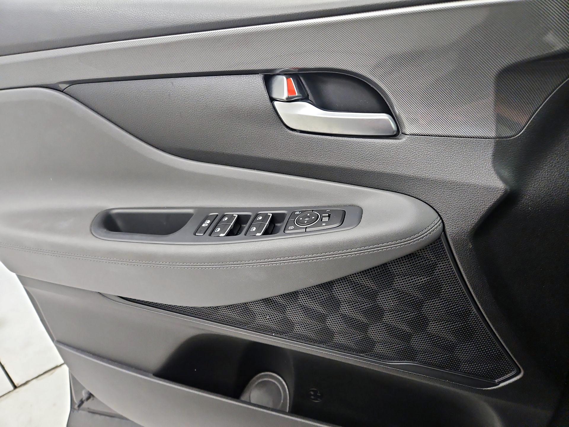 Thumbnail: 2023 Hyundai Santa Fe - 12