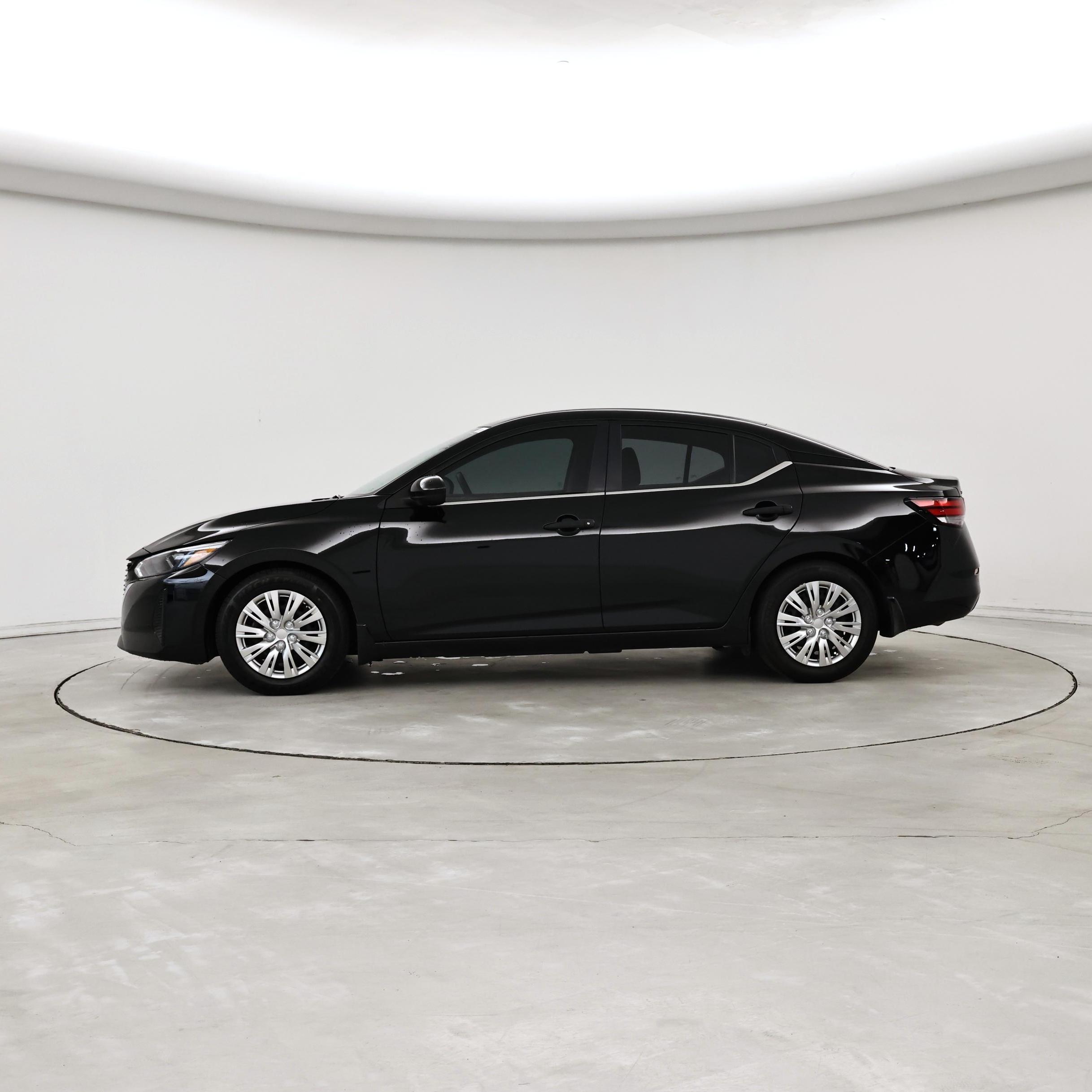 Thumbnail: 2024 Nissan Sentra - 3