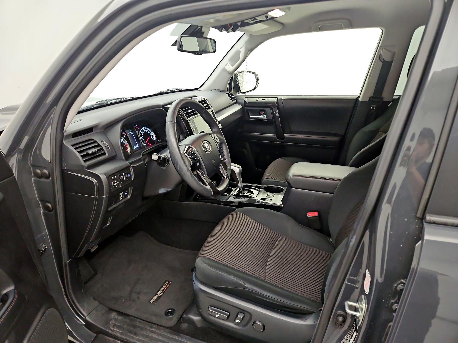 Thumbnail: 2024 Toyota 4Runner - 11