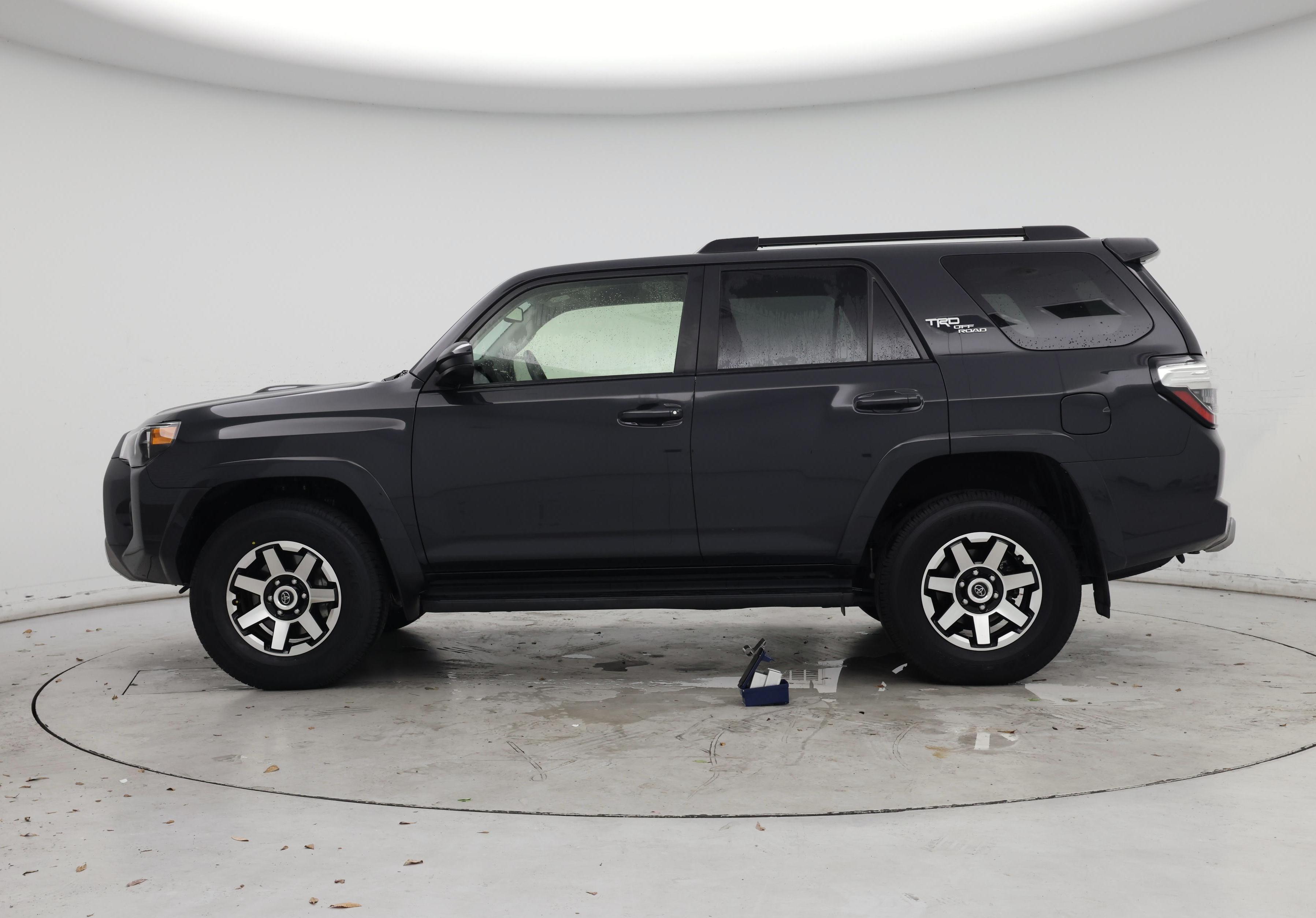 Thumbnail: 2024 Toyota 4Runner - 3