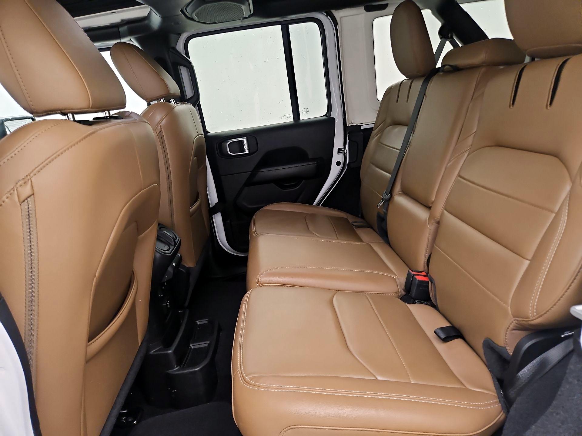 Thumbnail: 2021 Jeep Wrangler - 20