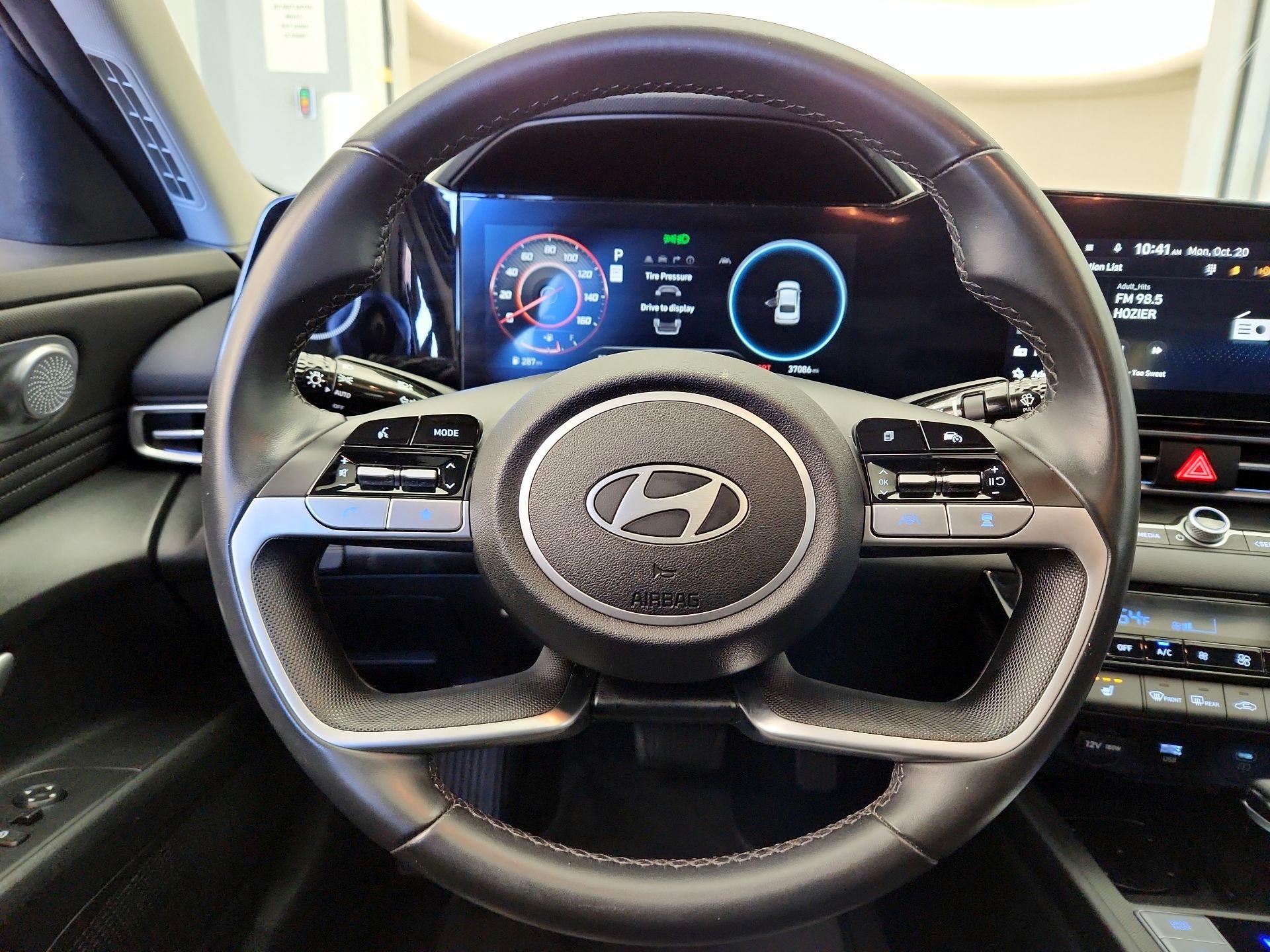 Thumbnail: 2024 Hyundai Elantra - 10