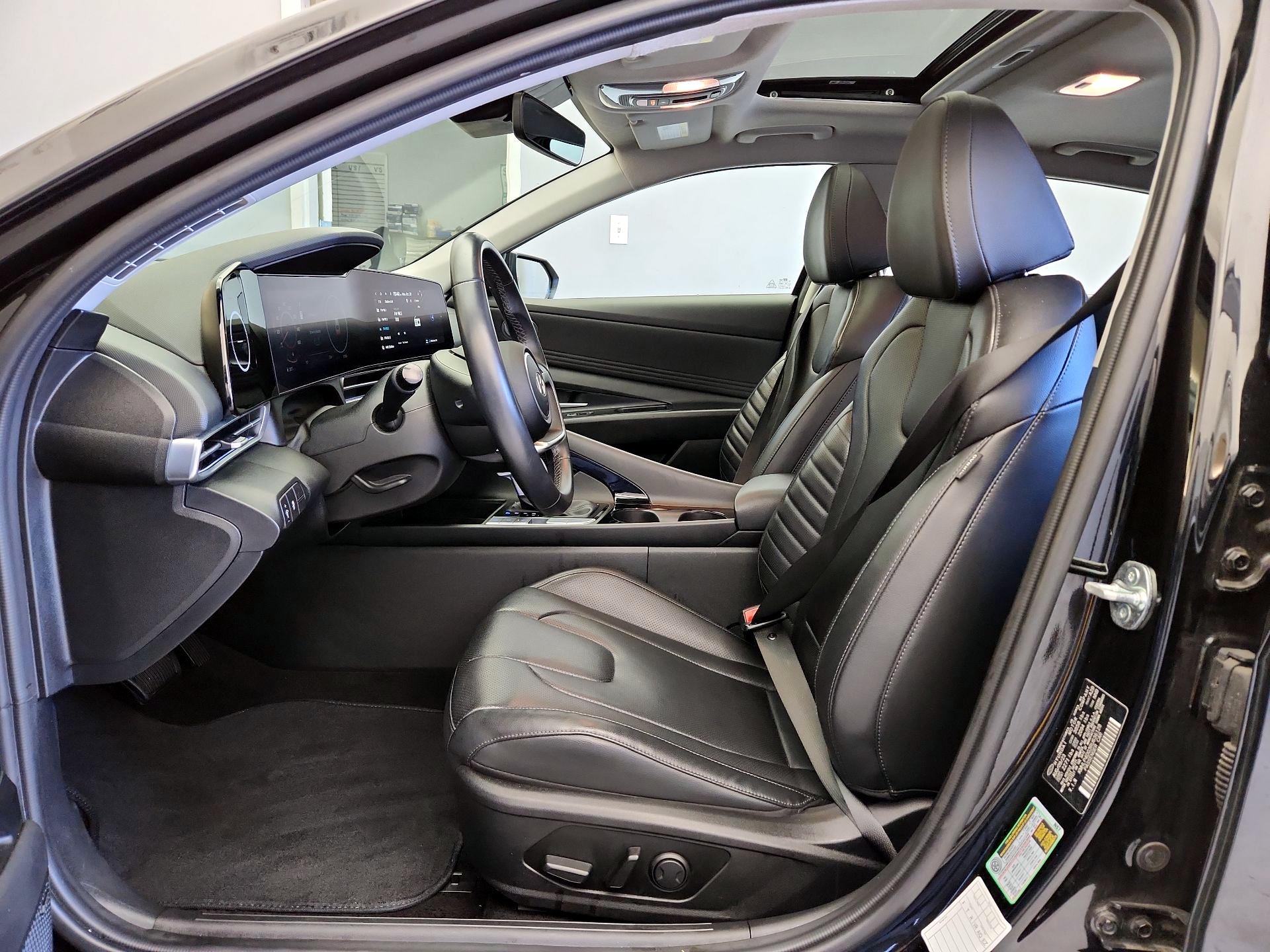 Thumbnail: 2024 Hyundai Elantra - 11