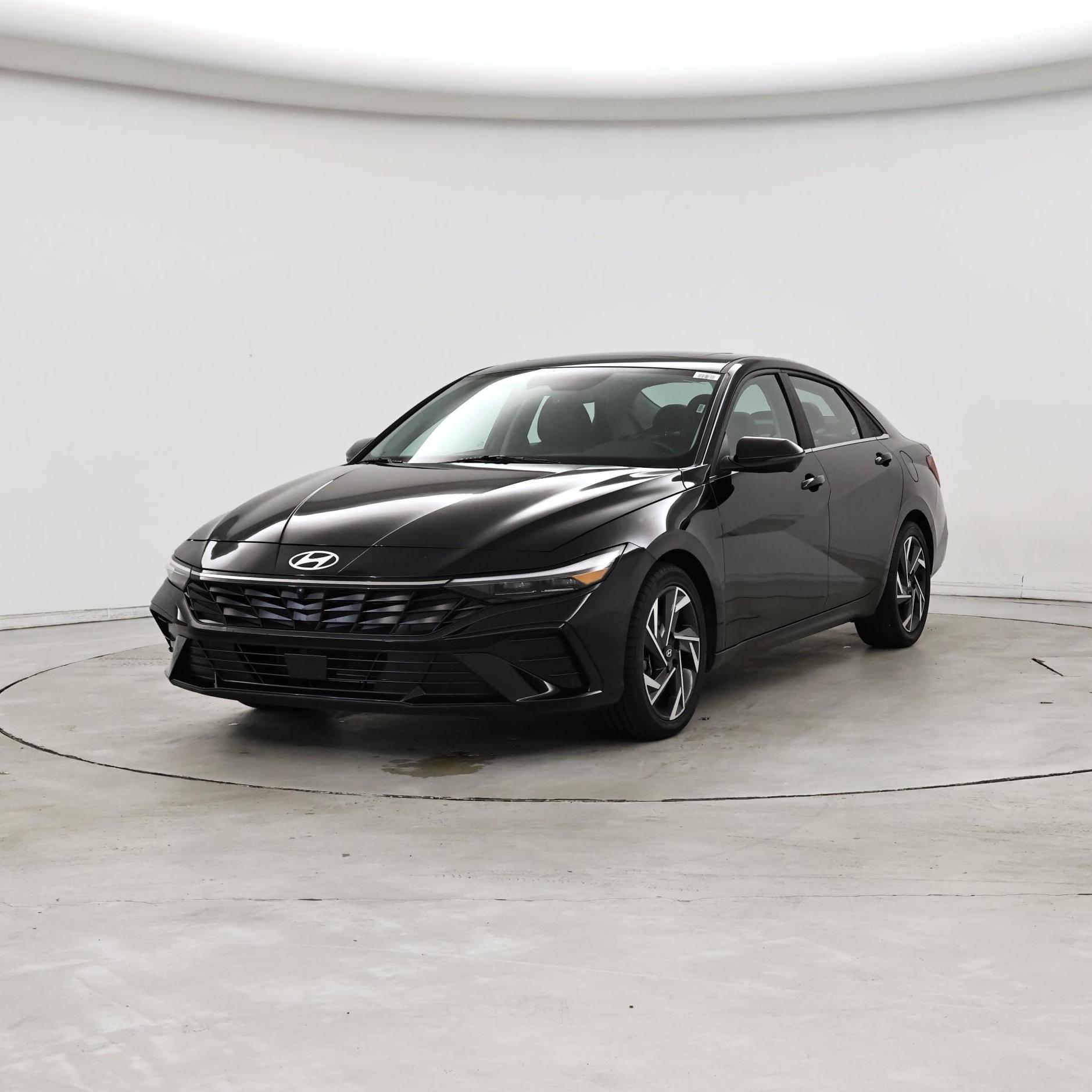 Thumbnail: 2024 Hyundai Elantra - 4