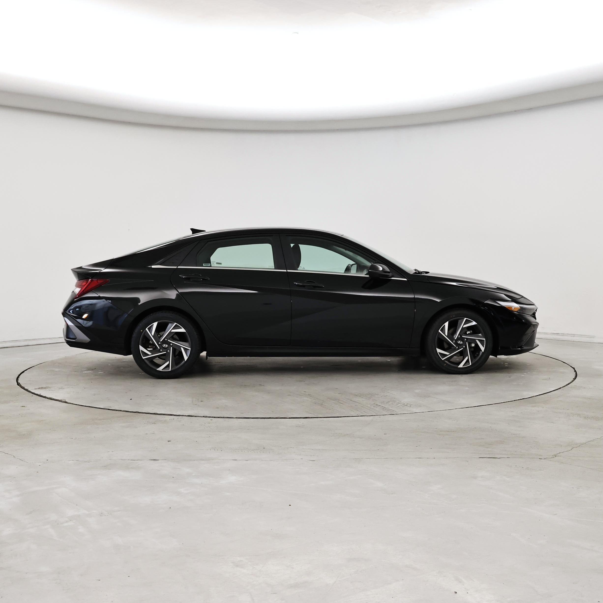 Thumbnail: 2024 Hyundai Elantra - 7