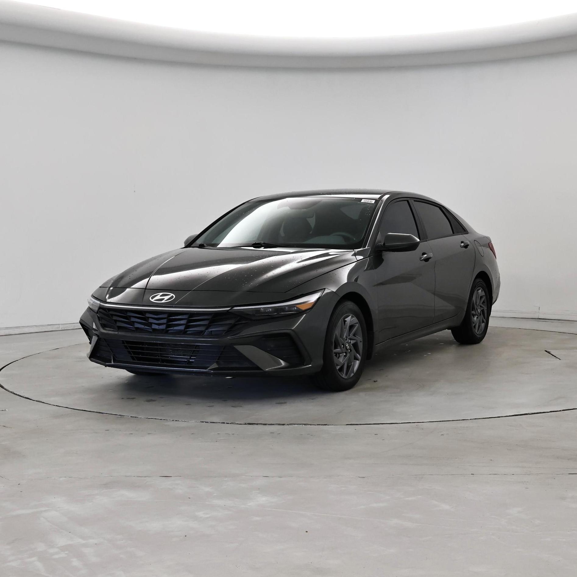Thumbnail: 2024 Hyundai Elantra - 4