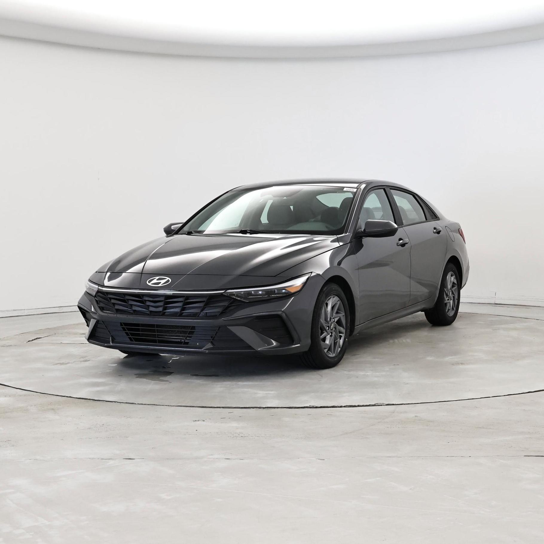 Thumbnail: 2024 Hyundai Elantra - 4