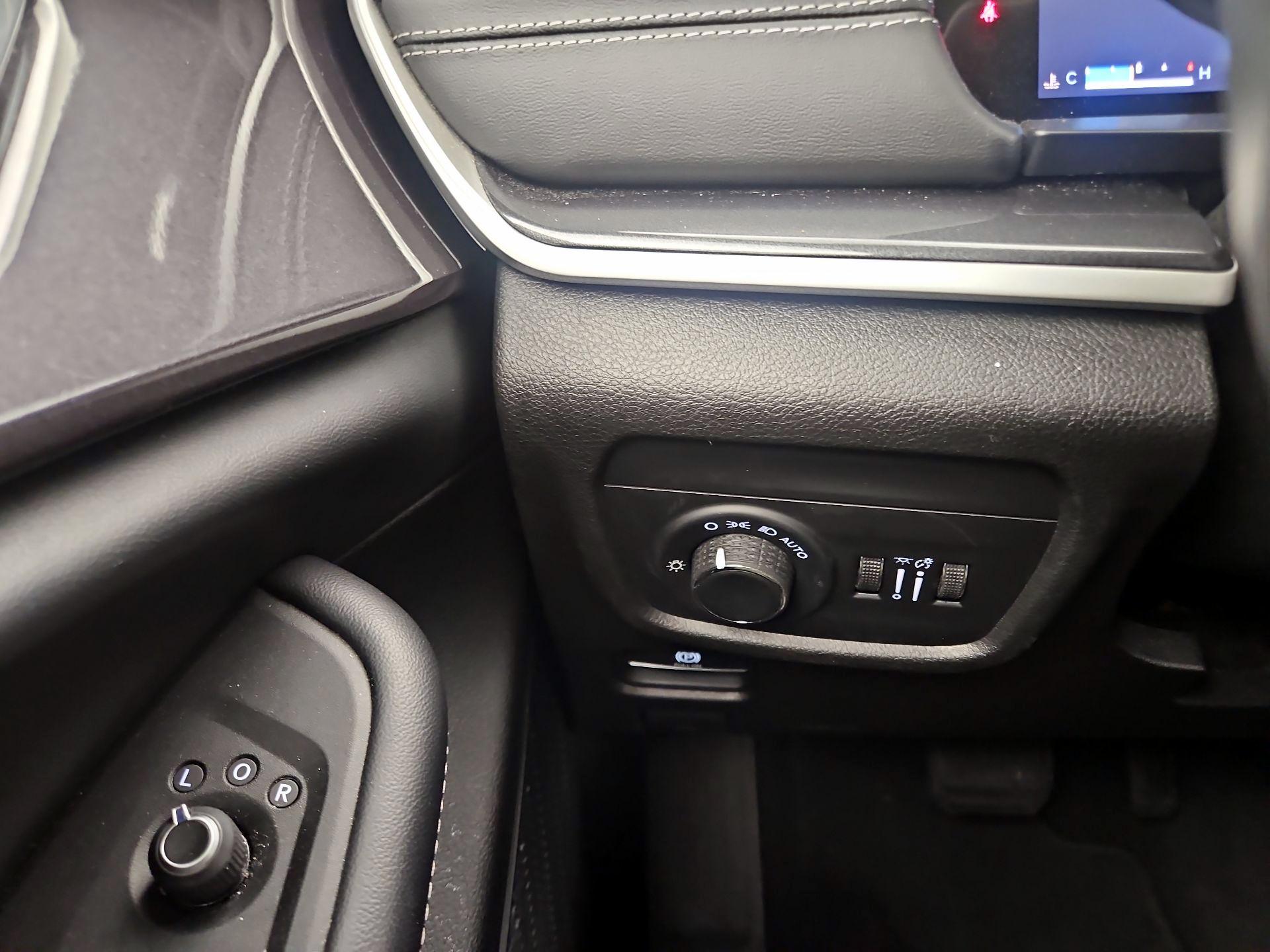 Thumbnail: 2021 Jeep Grand Cherokee L - 13