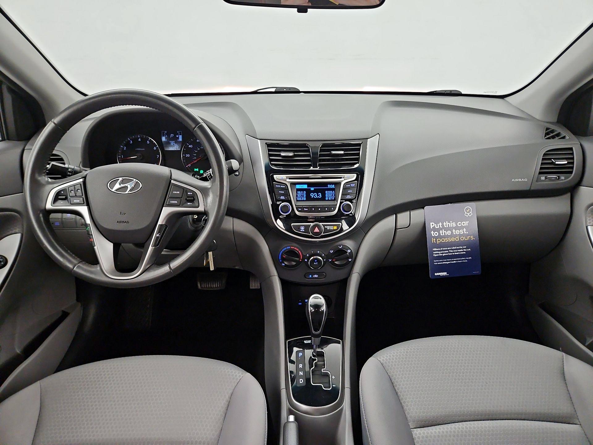 Thumbnail: 2015 Hyundai Accent - 9