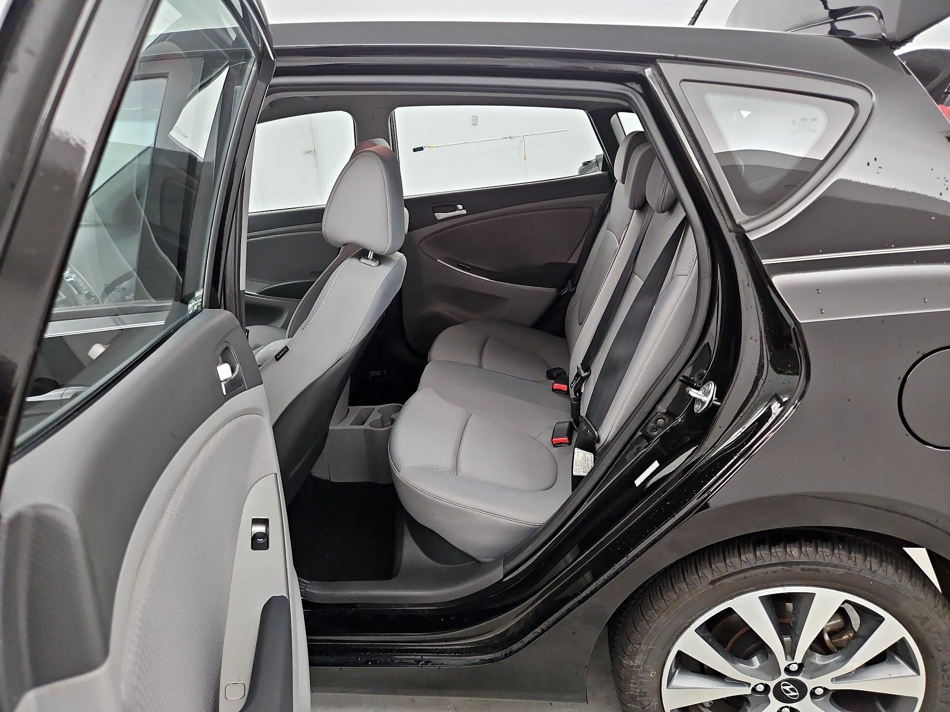 Thumbnail: 2015 Hyundai Accent - 18