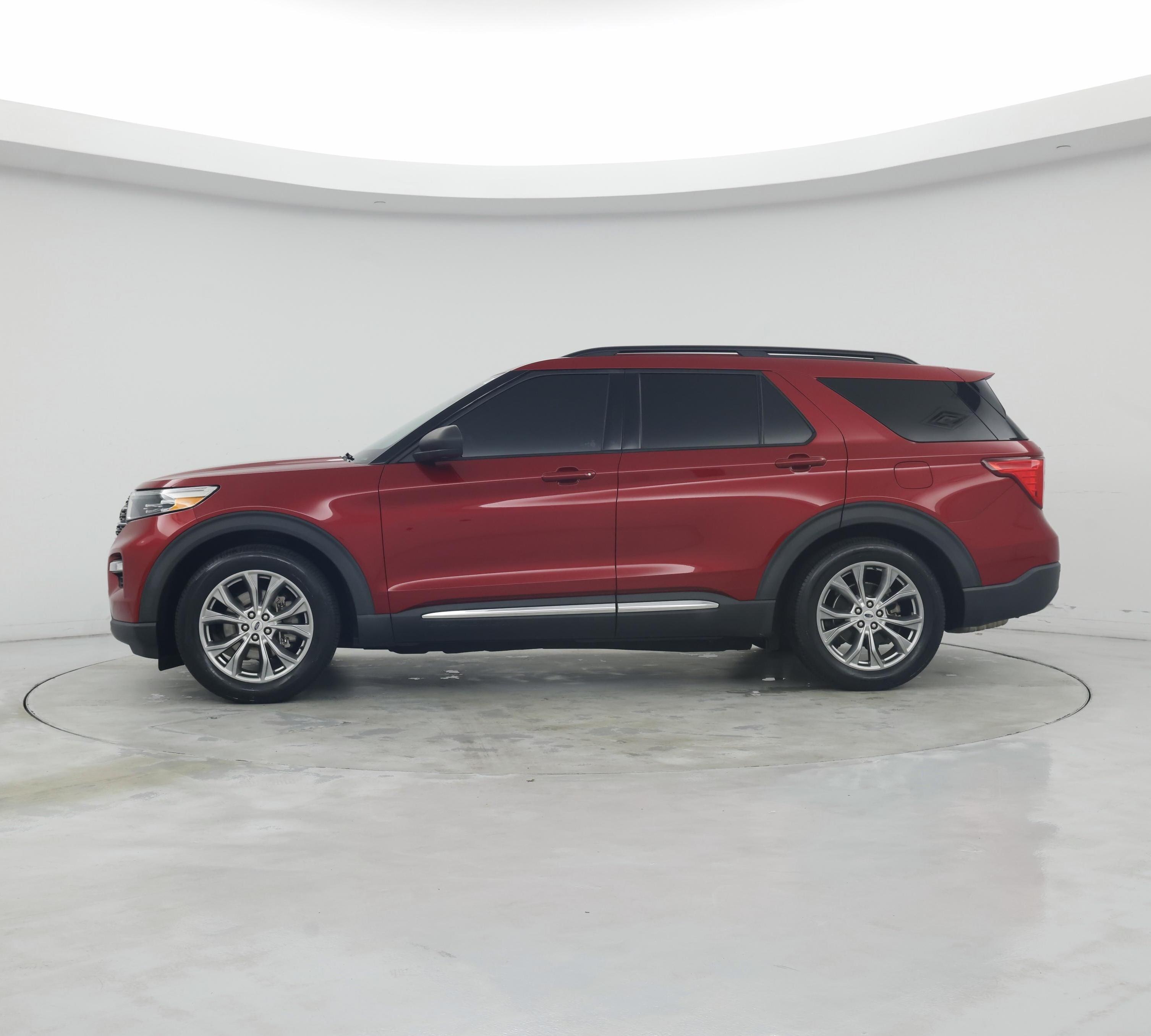 Thumbnail: 2020 Ford Explorer - 3