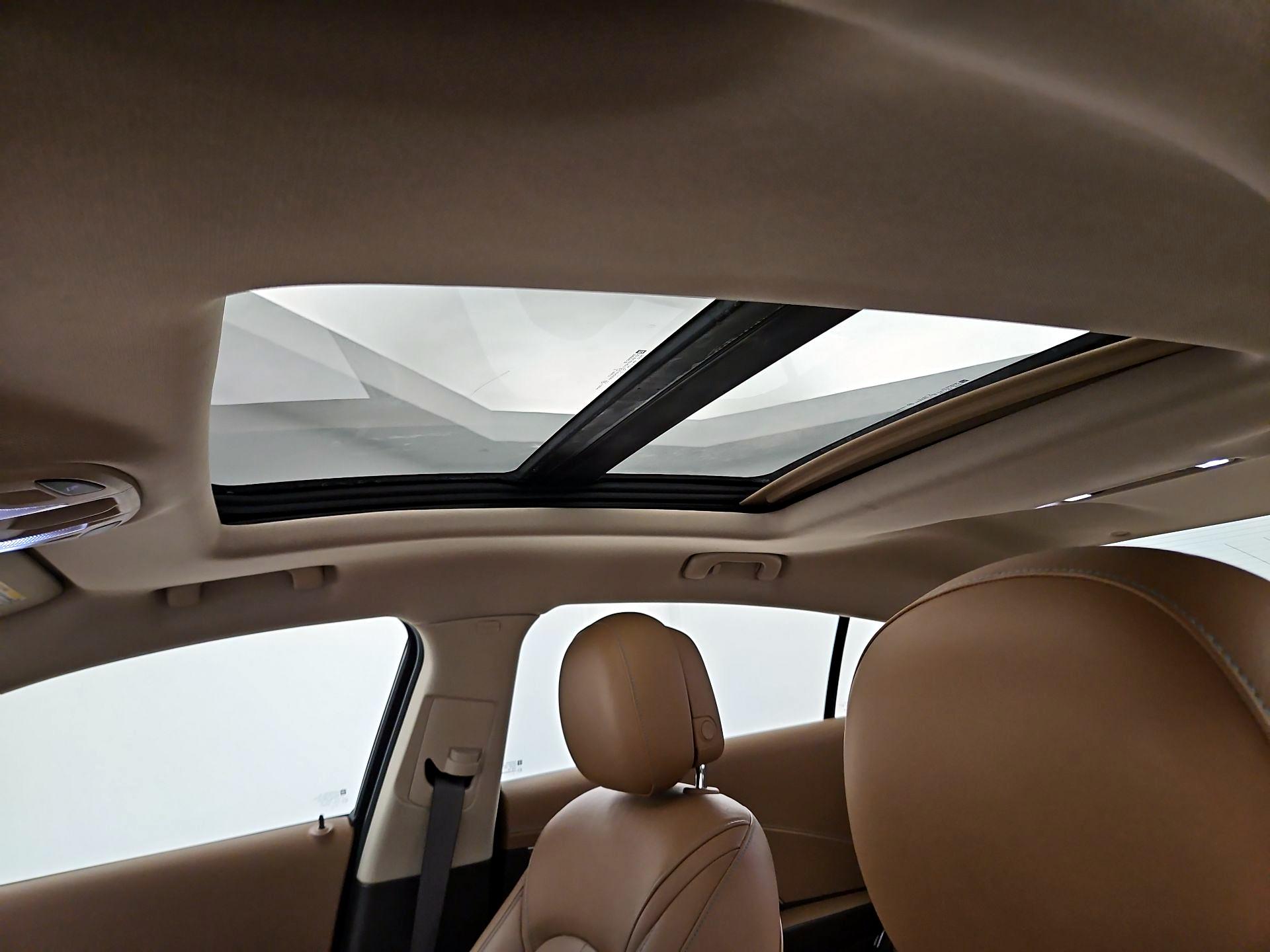 Thumbnail: 2014 Buick LaCrosse - 20