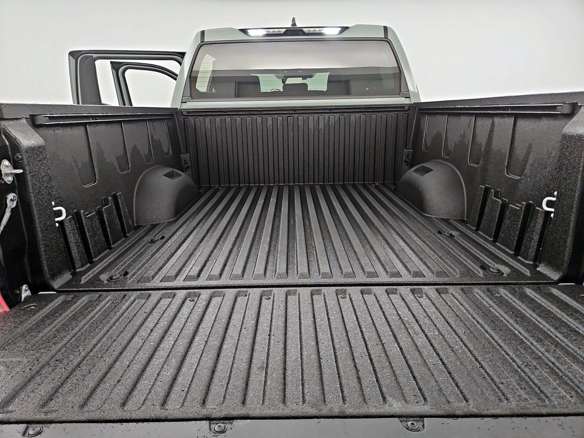 Thumbnail: 2024 Toyota Tundra - 20