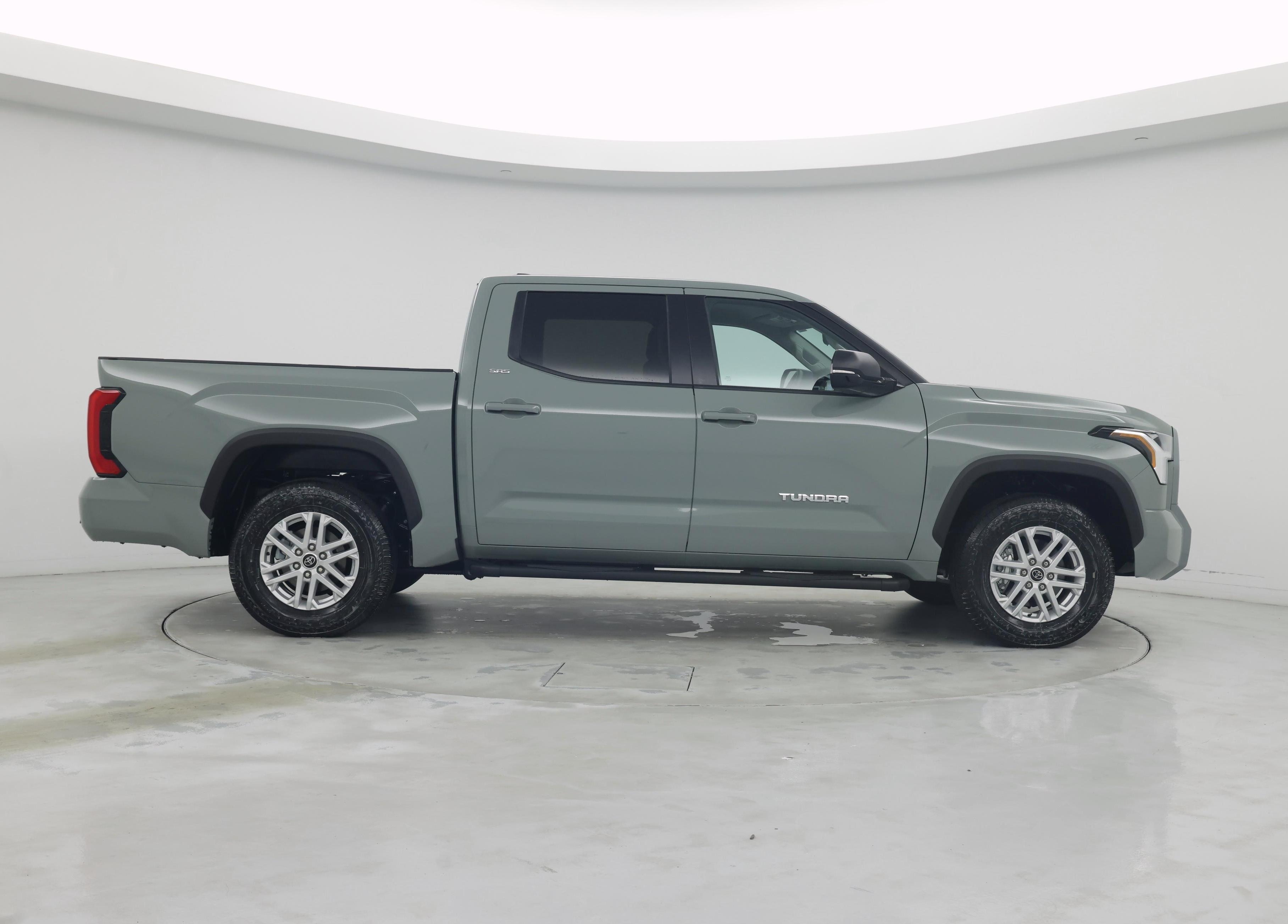 Thumbnail: 2024 Toyota Tundra - 7