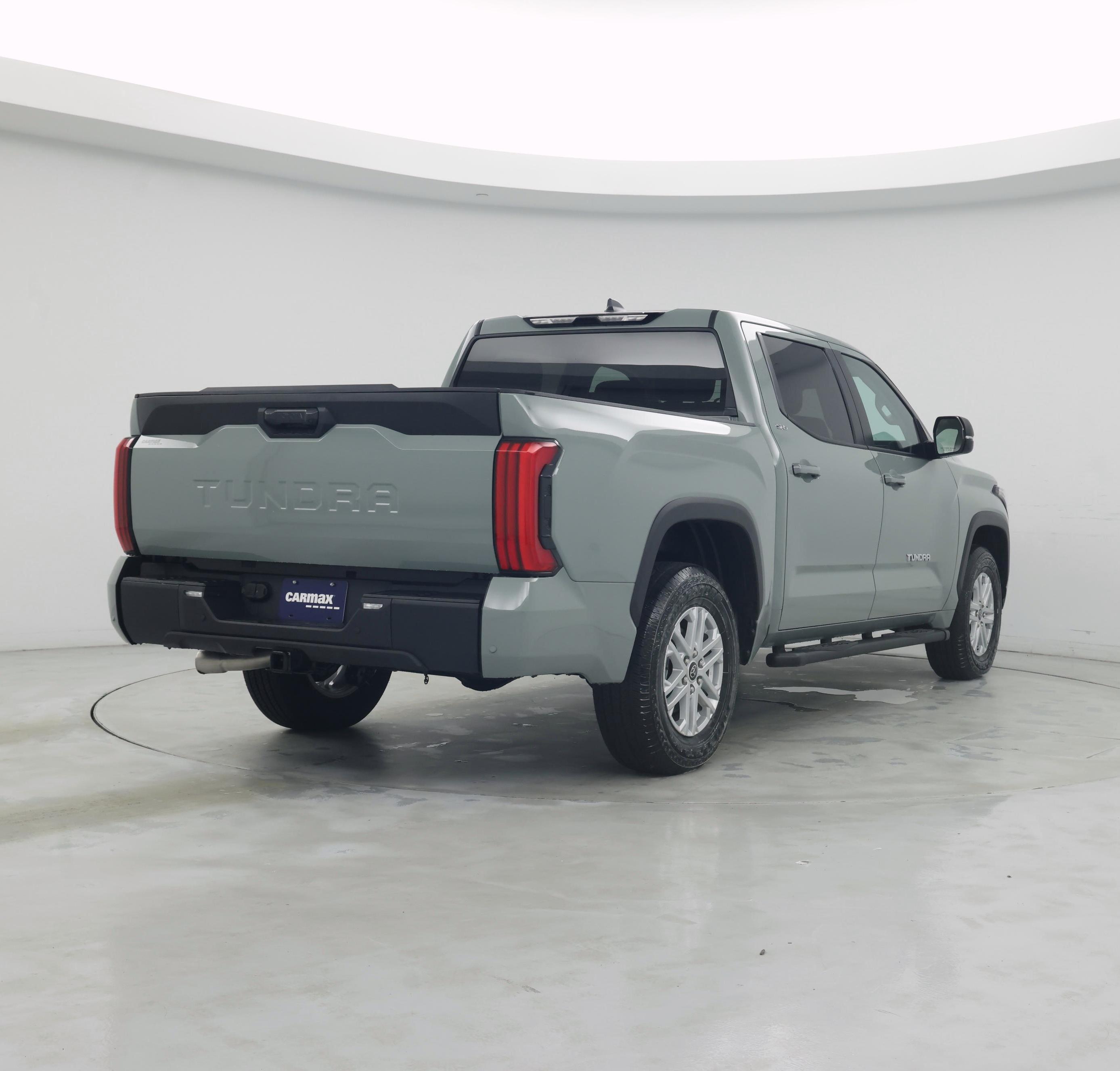 Thumbnail: 2024 Toyota Tundra - 8