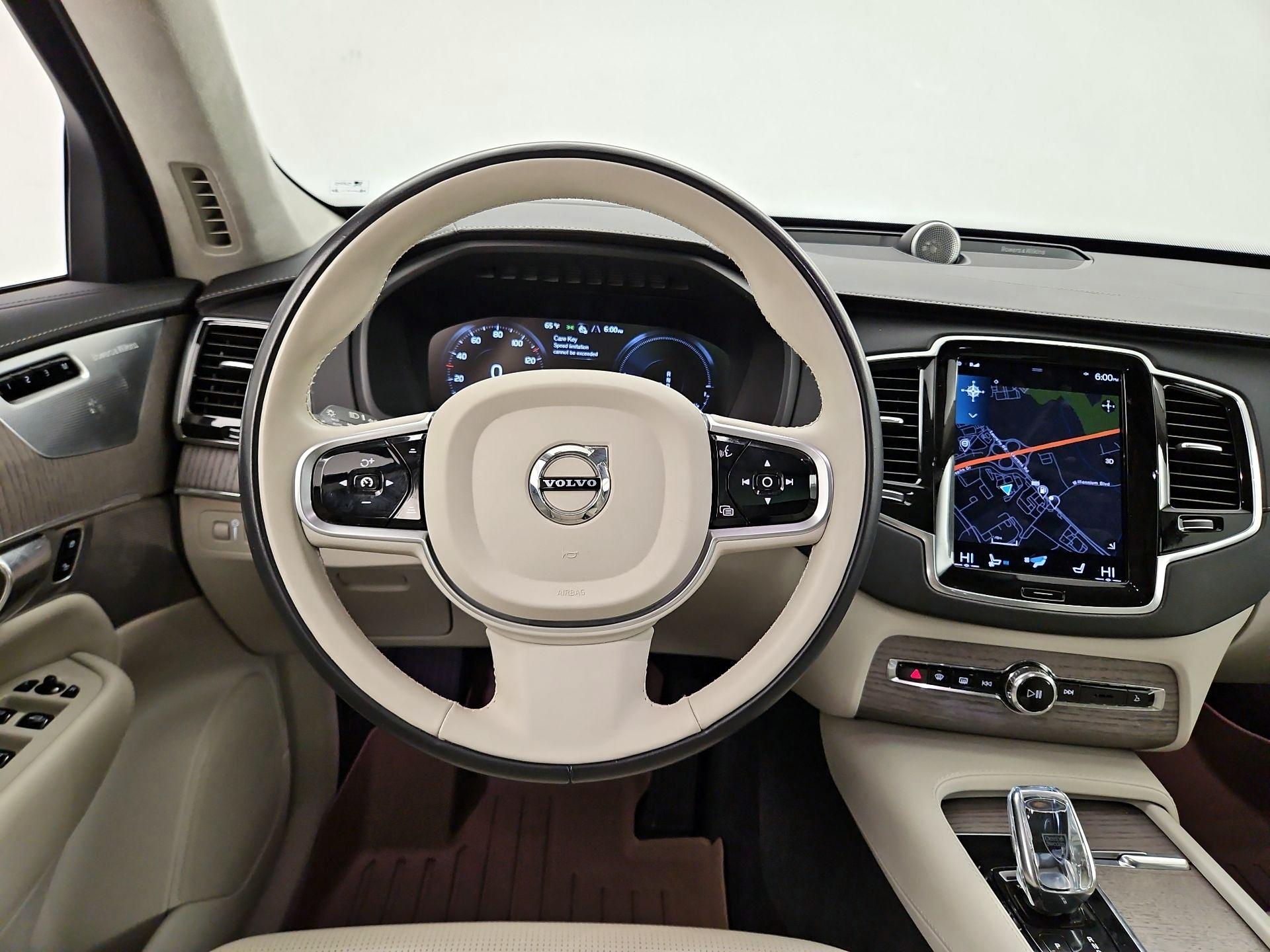 Thumbnail: 2021 Volvo XC90 - 10