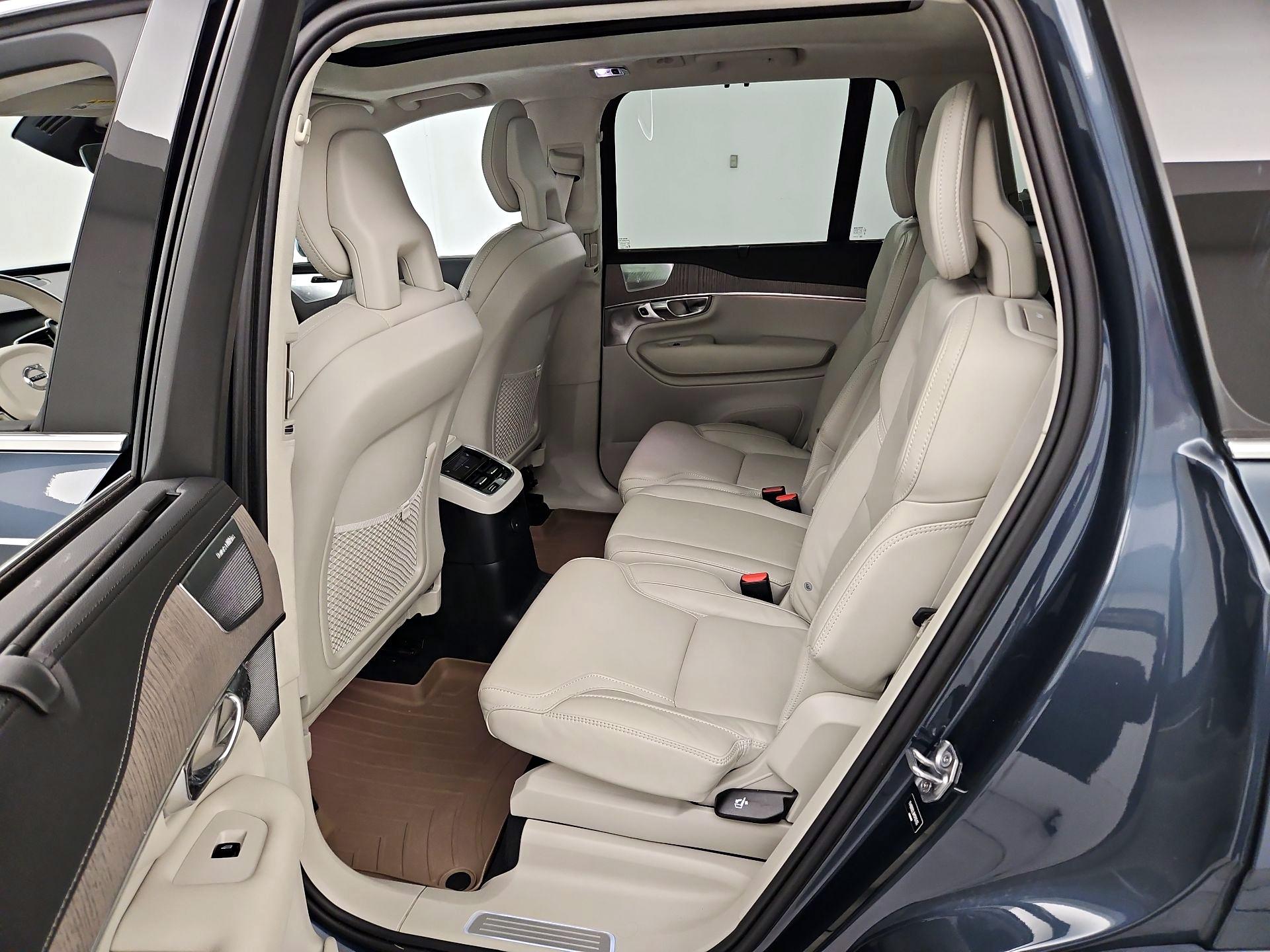 Thumbnail: 2021 Volvo XC90 - 20