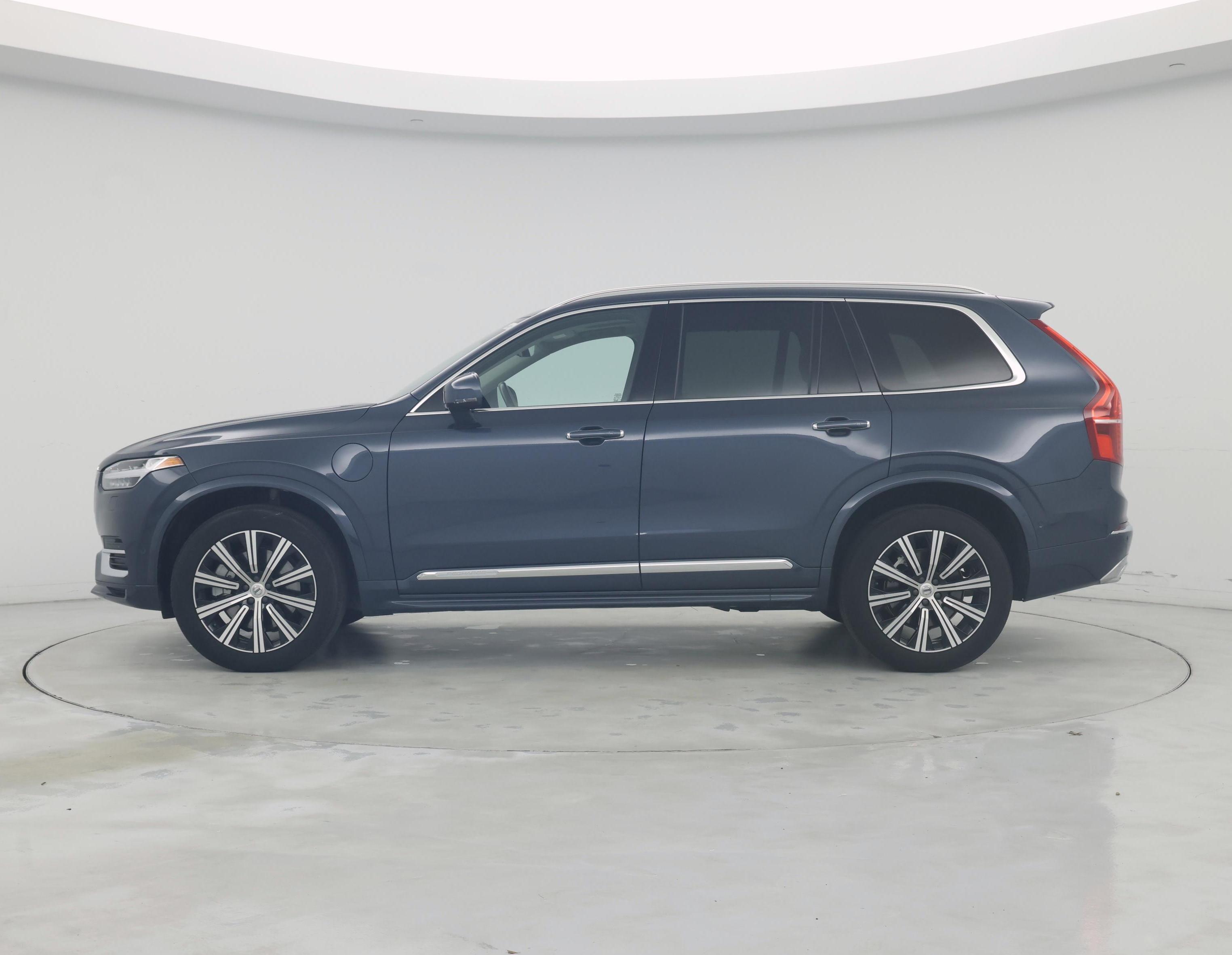 Thumbnail: 2021 Volvo XC90 - 3