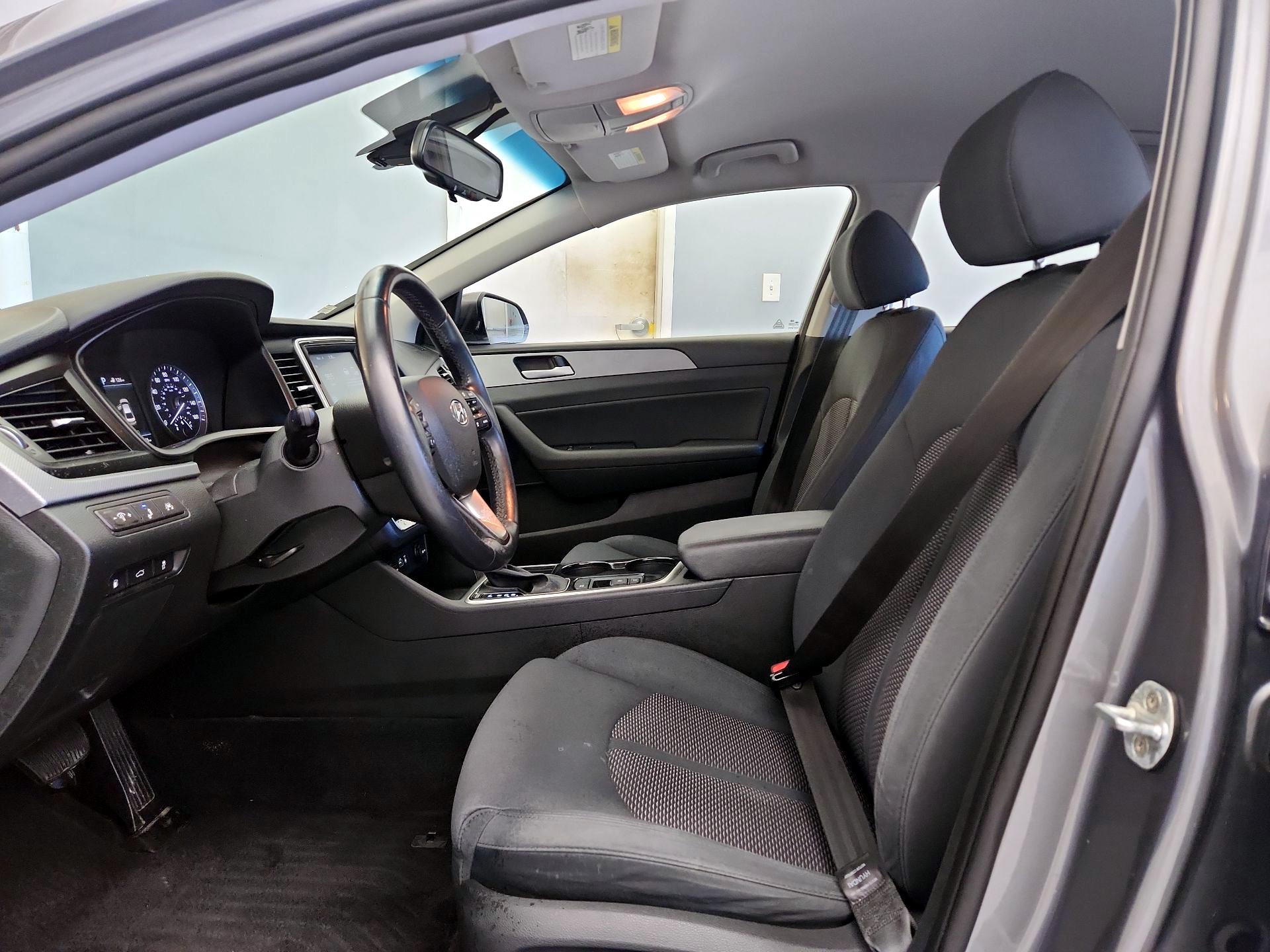 Thumbnail: 2018 Hyundai Sonata - 11