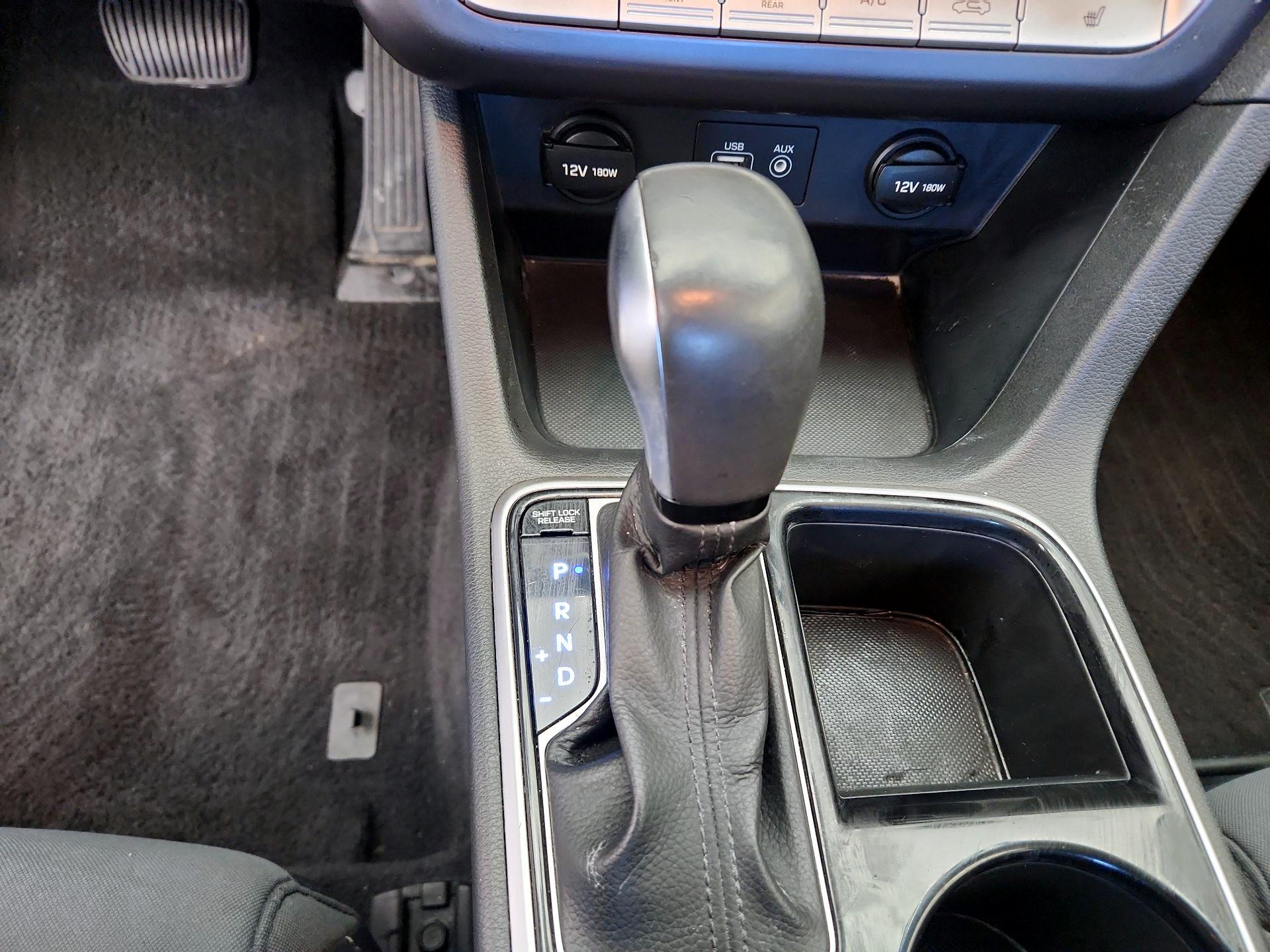 Thumbnail: 2018 Hyundai Sonata - 17