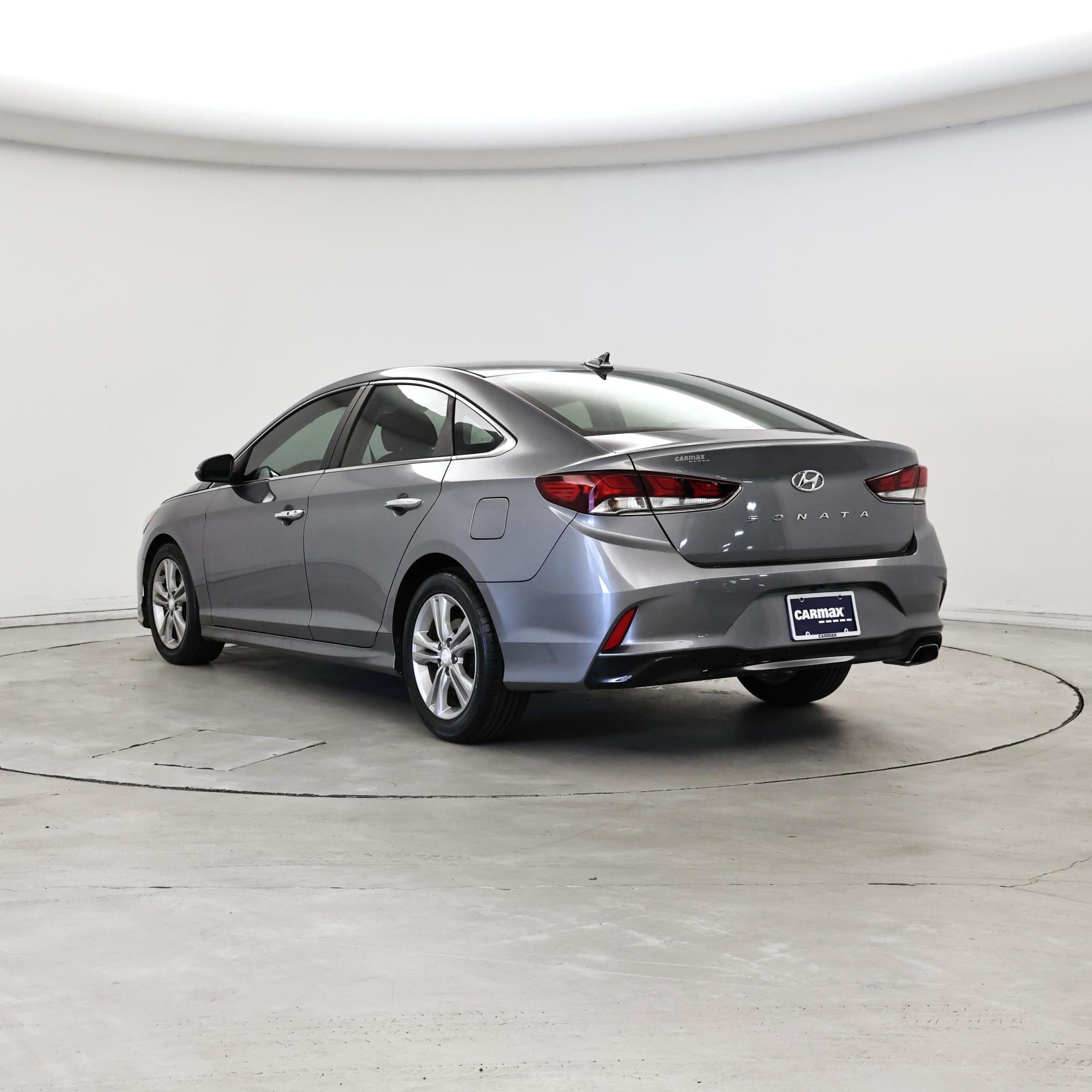 Thumbnail: 2018 Hyundai Sonata - 2