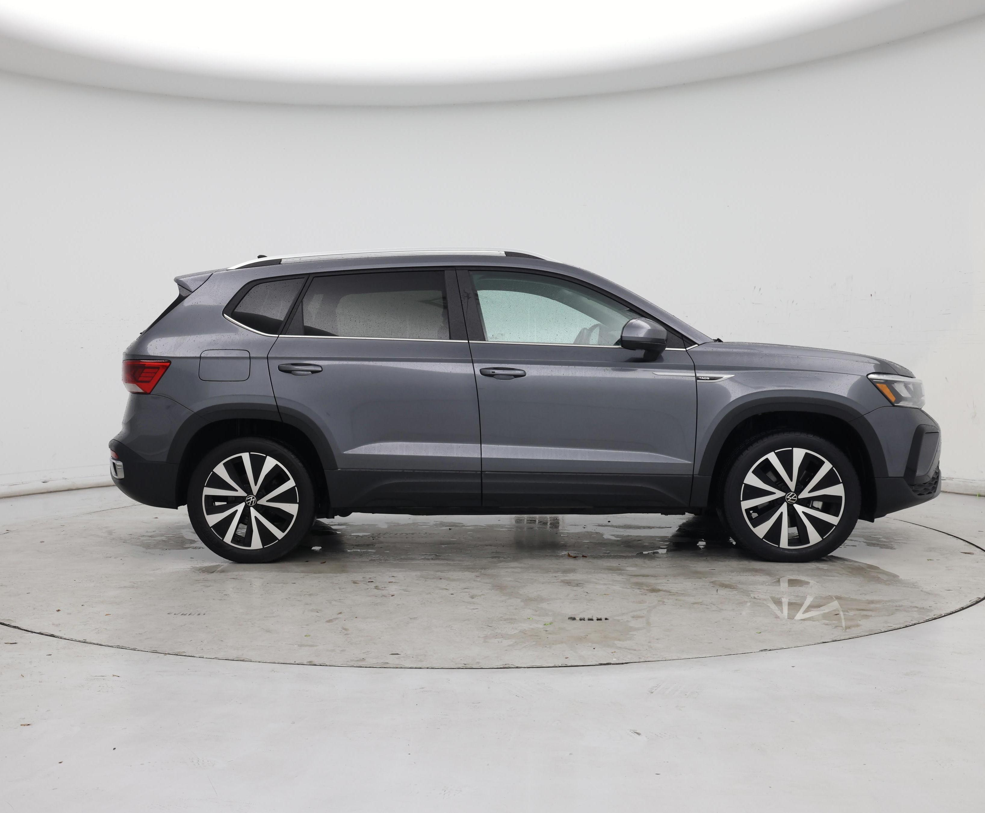 Thumbnail: 2023 Volkswagen Taos - 7