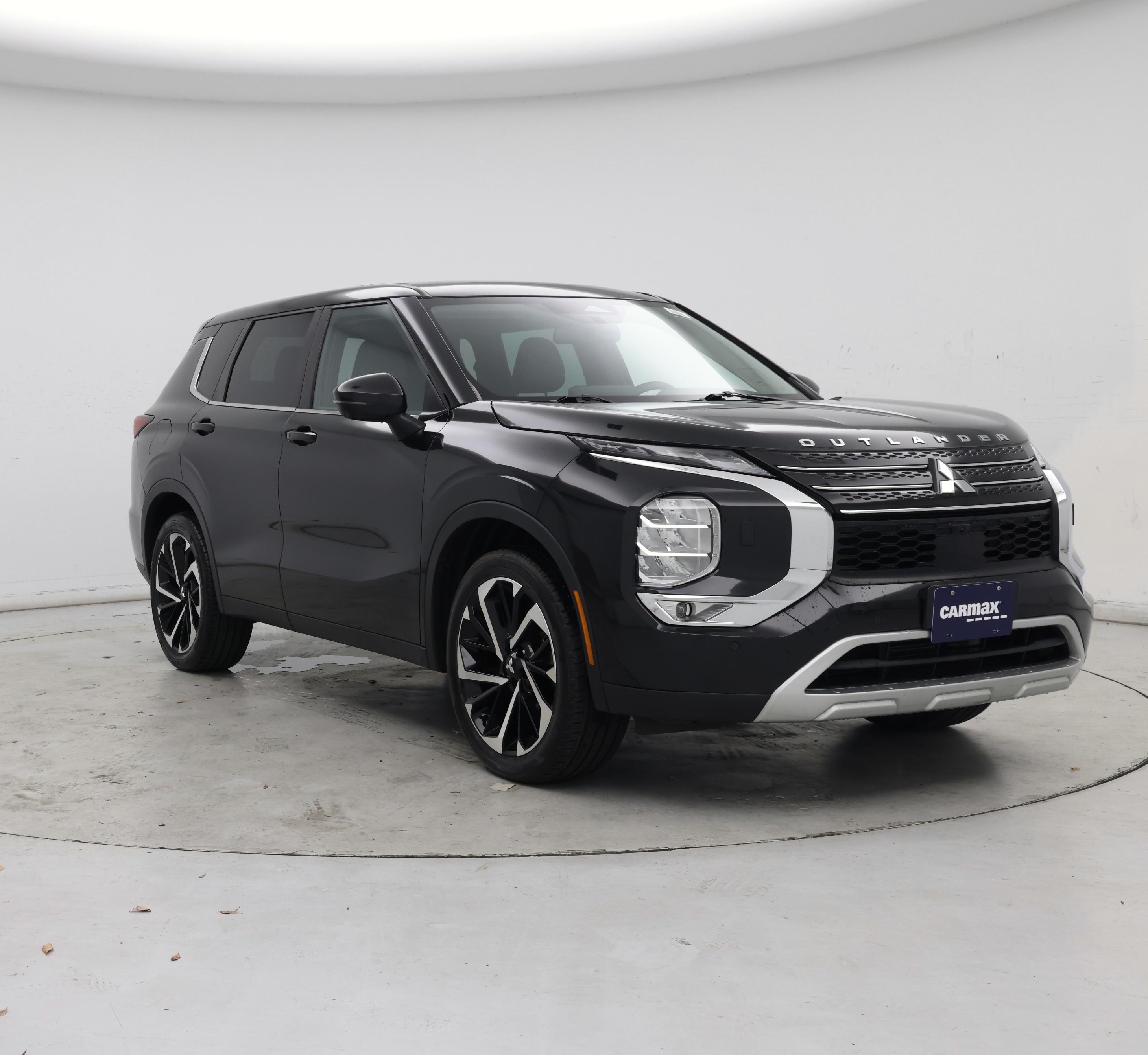 Black 2023 Mitsubishi Outlander SUV / Crossover All-Wheel Drive Automatic