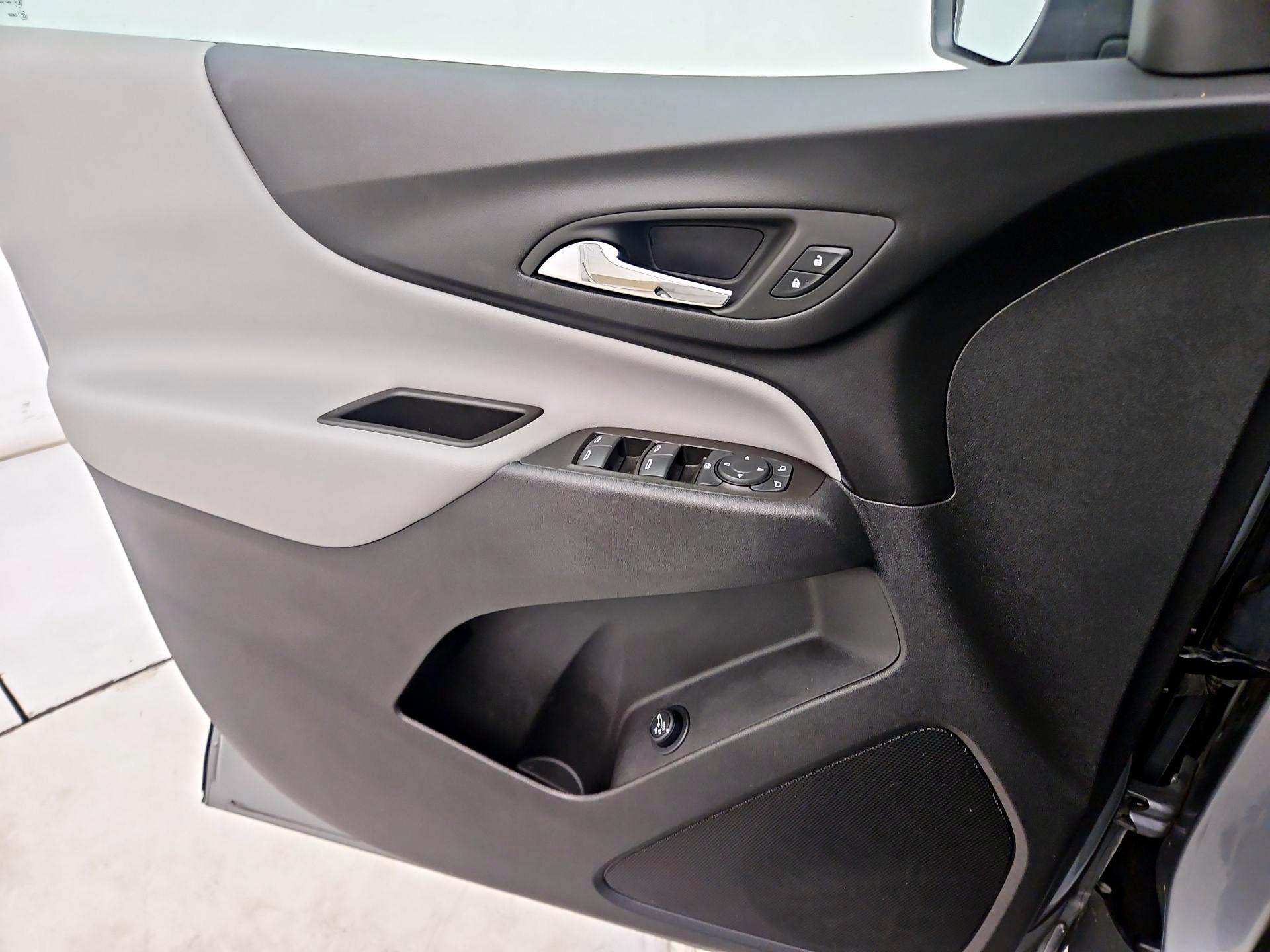Thumbnail: 2023 Chevrolet Equinox - 12