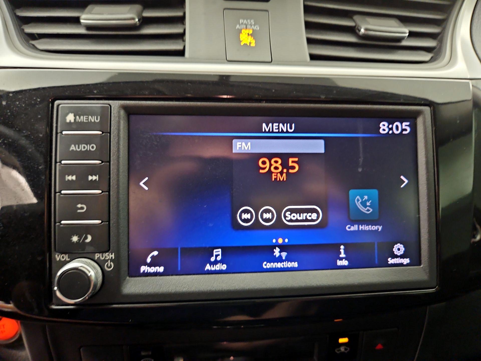 Thumbnail: 2019 Nissan Sentra - 15
