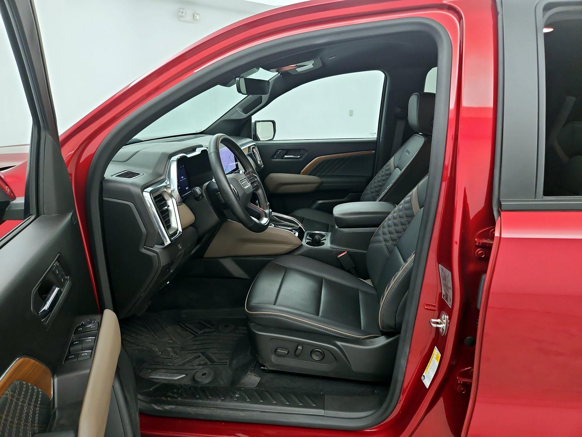 Thumbnail: 2023 GMC Canyon - 11