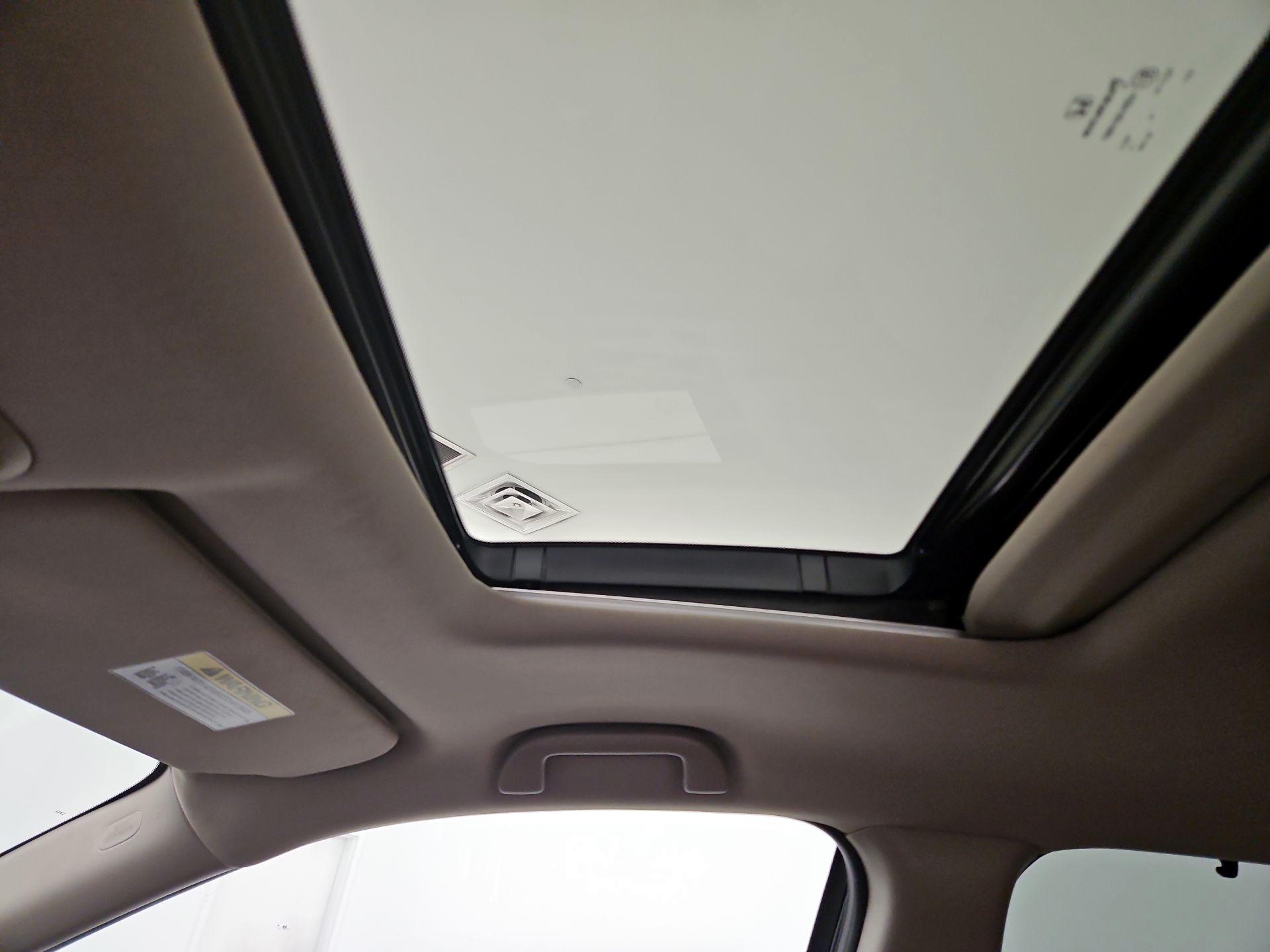 Thumbnail: 2016 Honda Pilot - 20