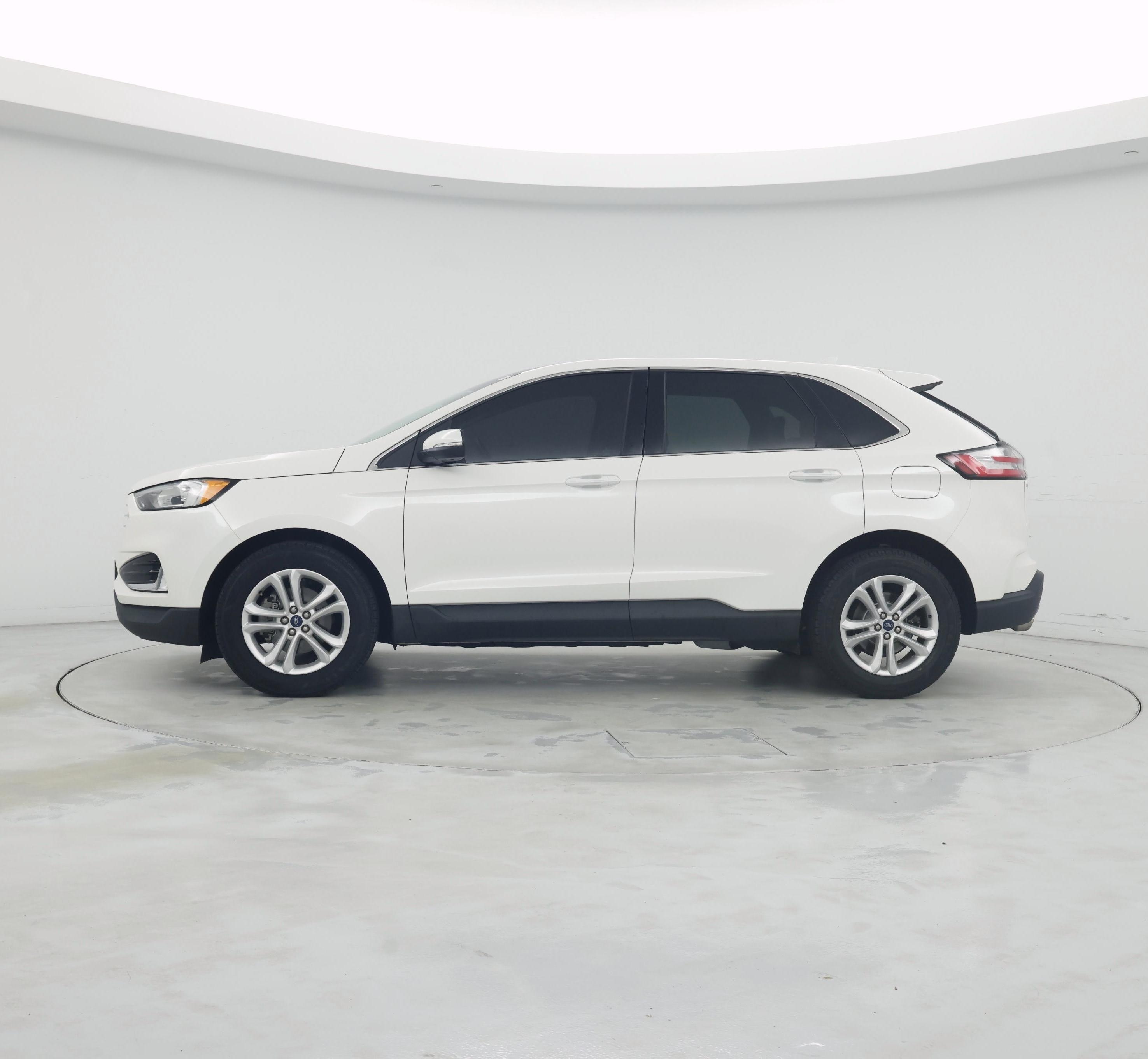 Thumbnail: 2020 Ford Edge - 3